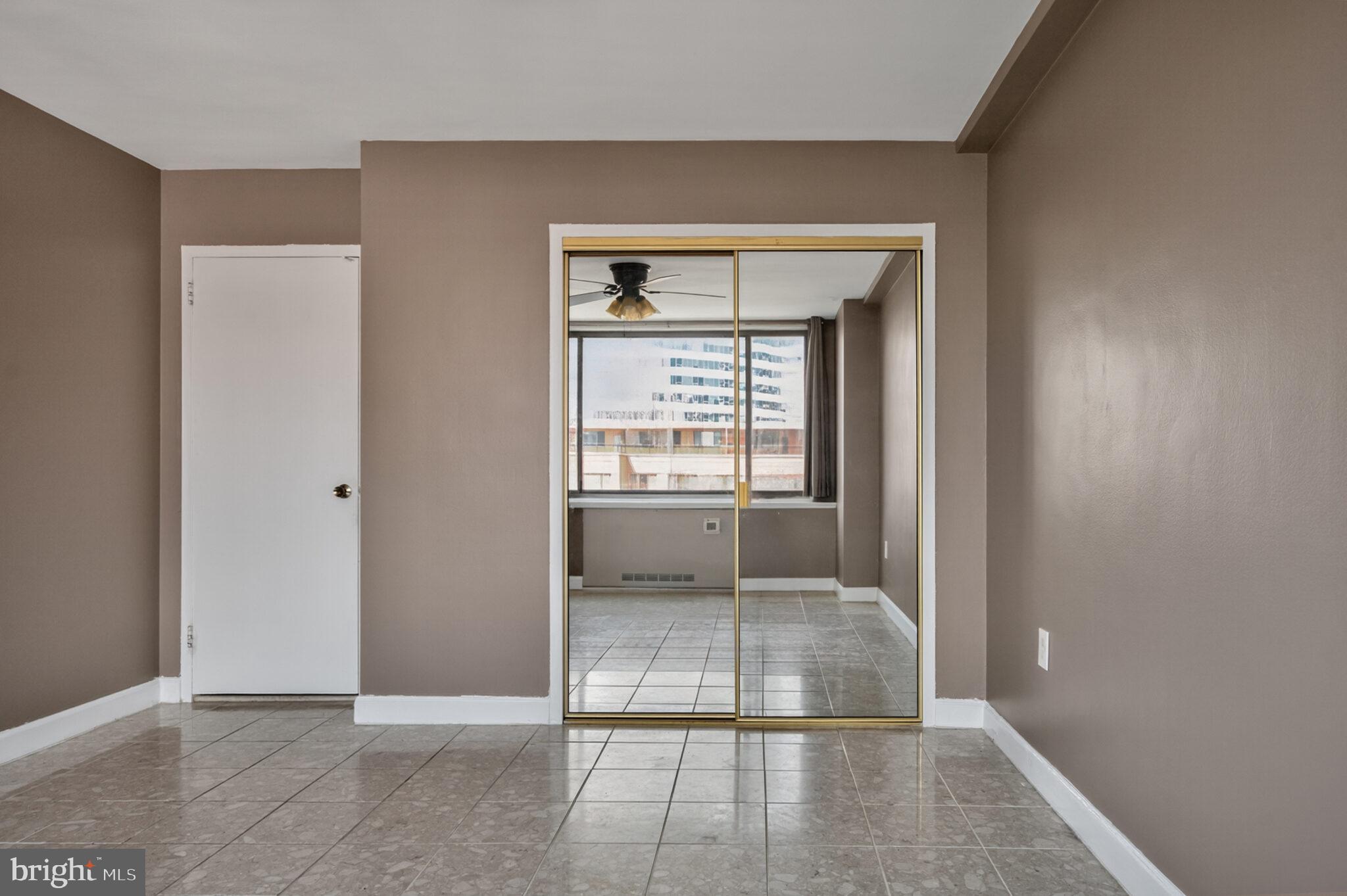 RIVER PLACE - Residential Lease