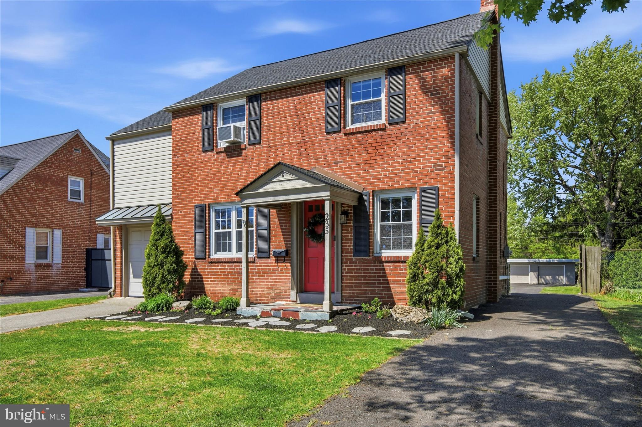 POTTSTOWN - Residential