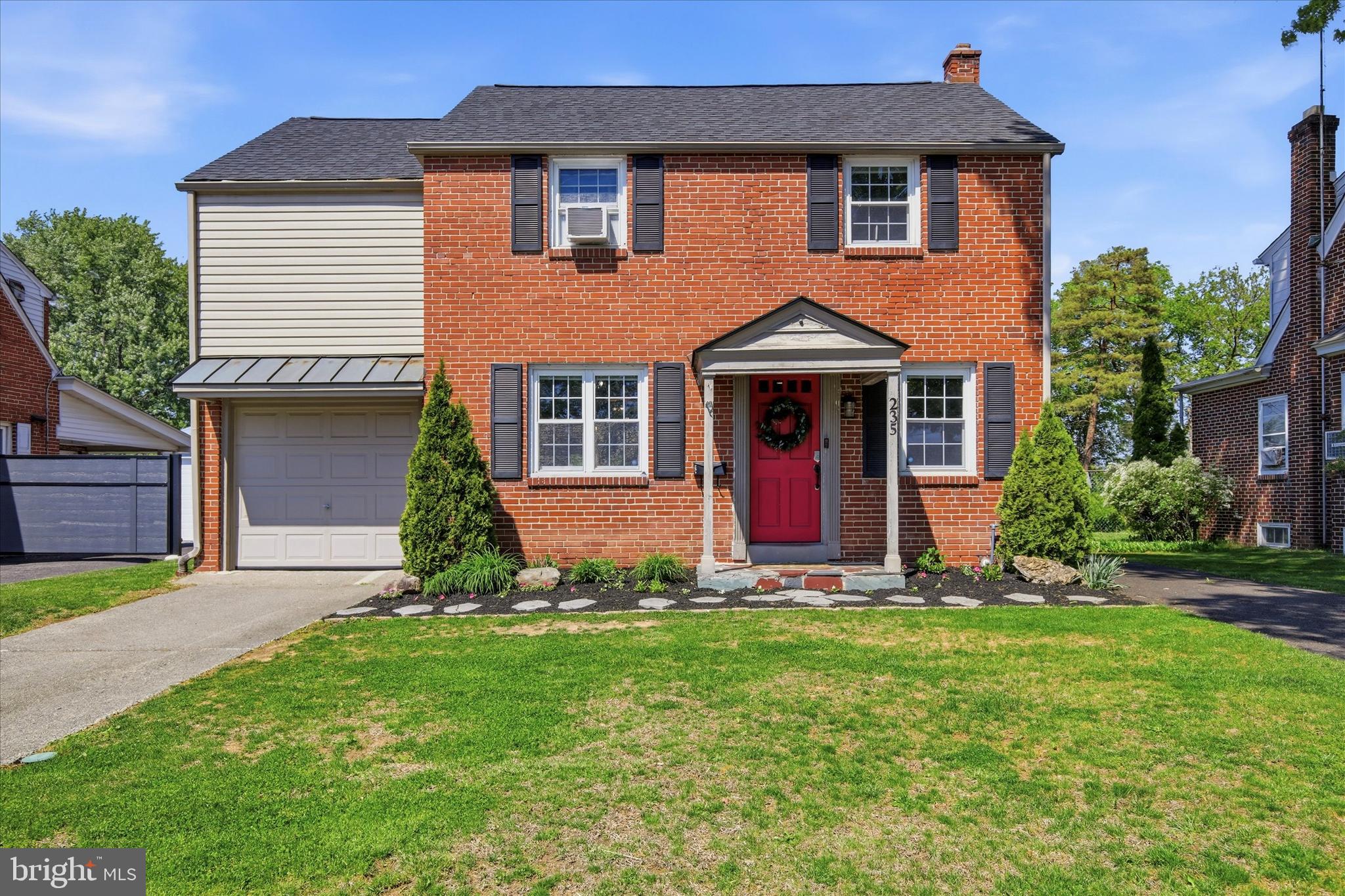 POTTSTOWN - Residential