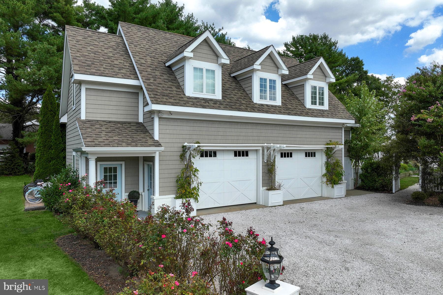 GOVERNOR GRASON MANOR - Residential