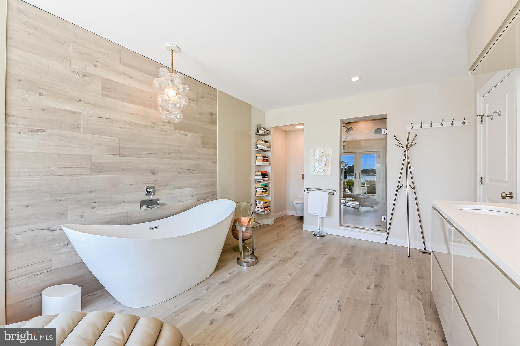 GOVERNOR GRASON MANOR - Residential