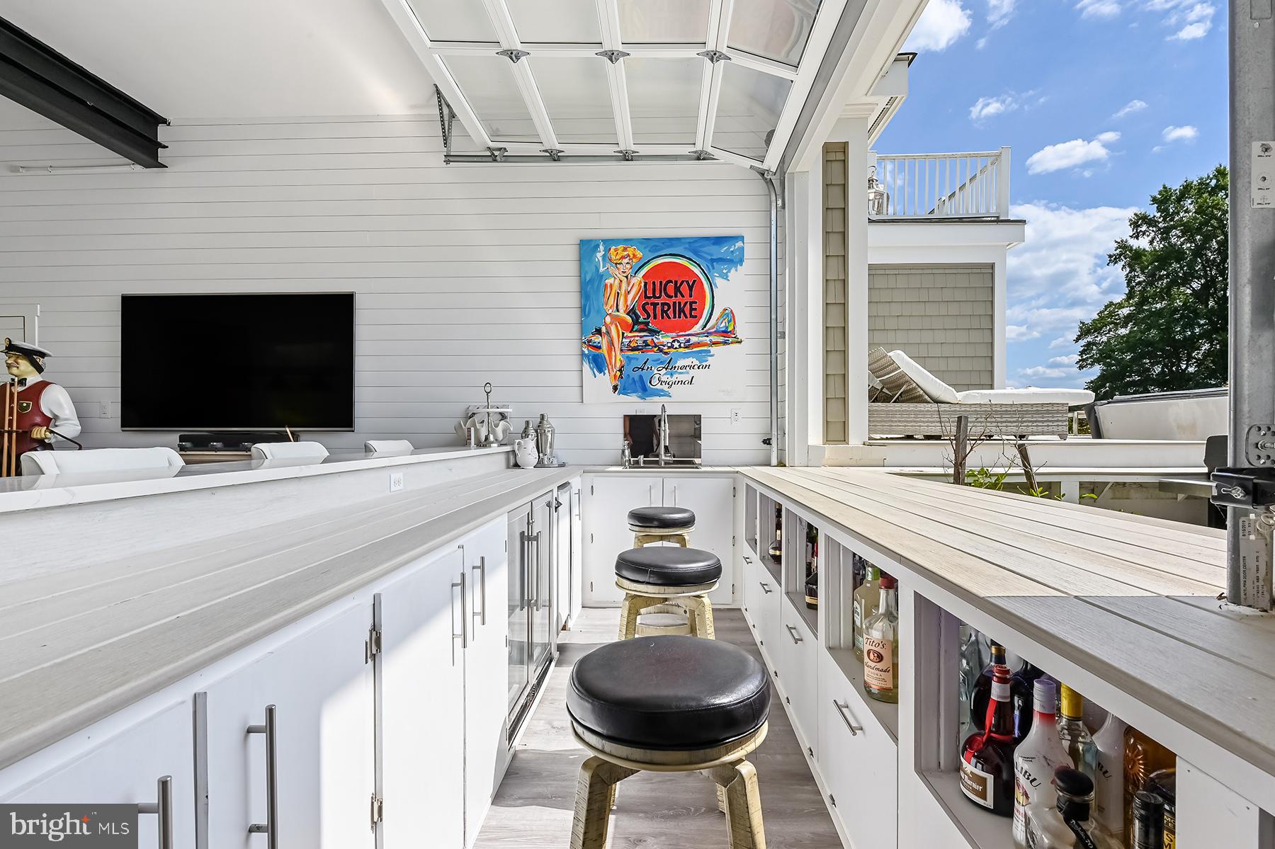 GOVERNOR GRASON MANOR - Residential