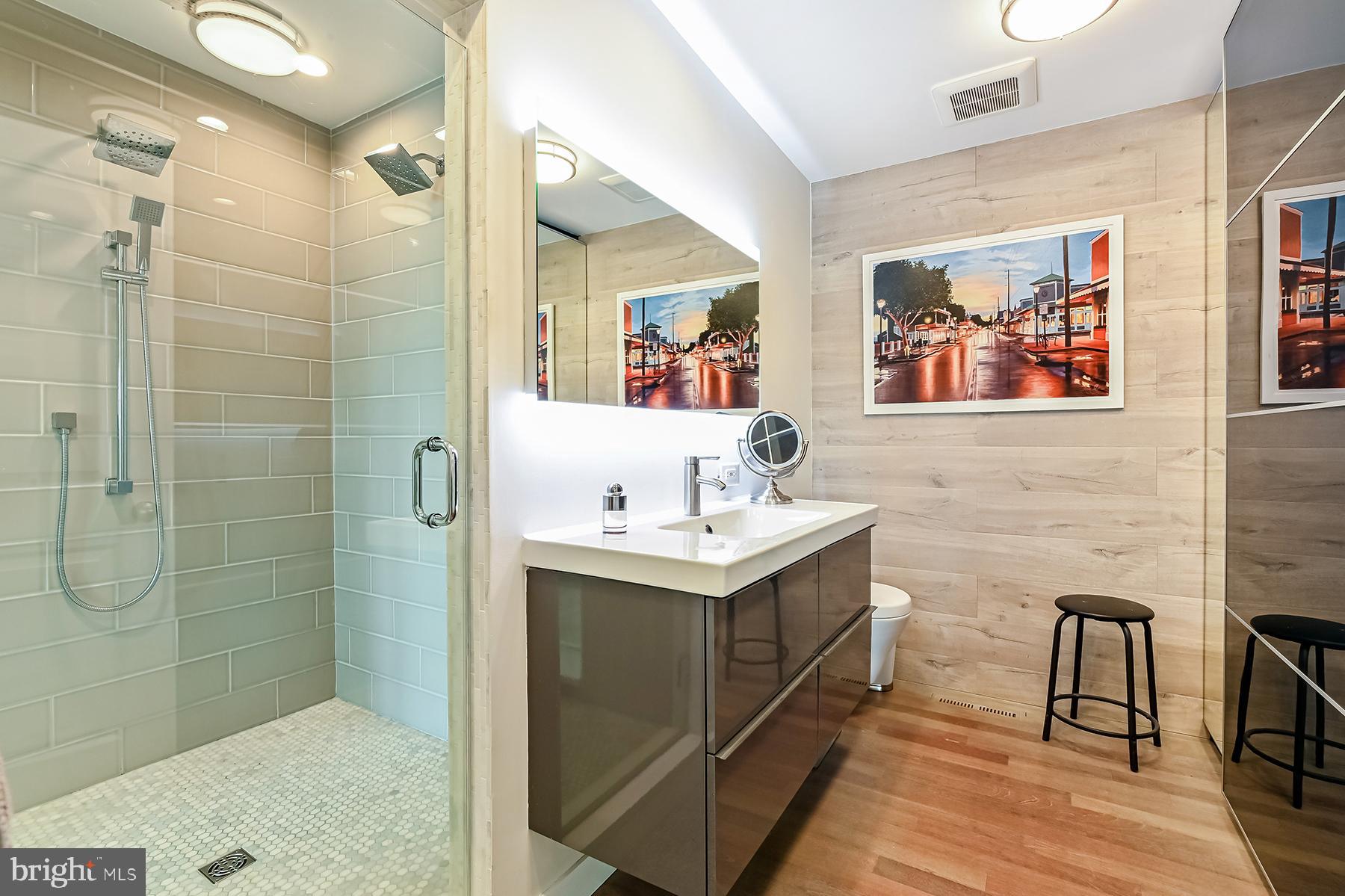 GOVERNOR GRASON MANOR - Residential