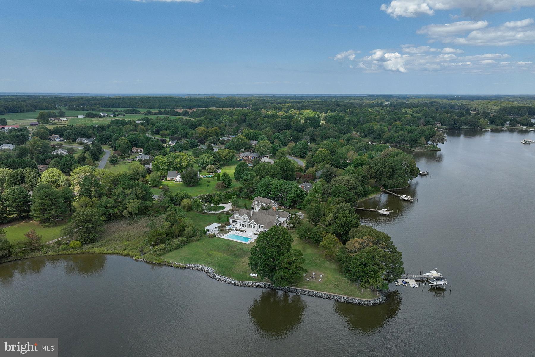 GOVERNOR GRASON MANOR - Residential