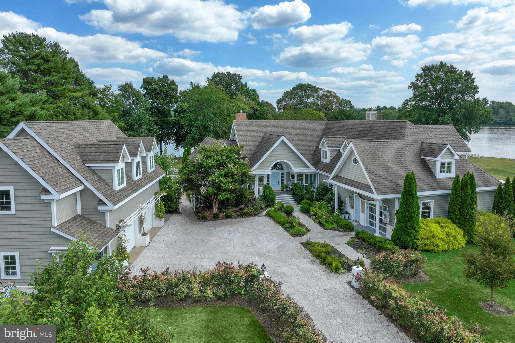 GOVERNOR GRASON MANOR - Residential