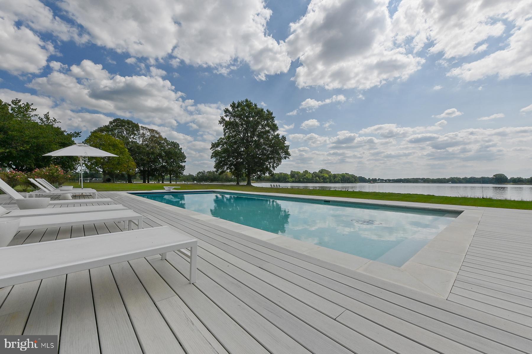 GOVERNOR GRASON MANOR - Residential