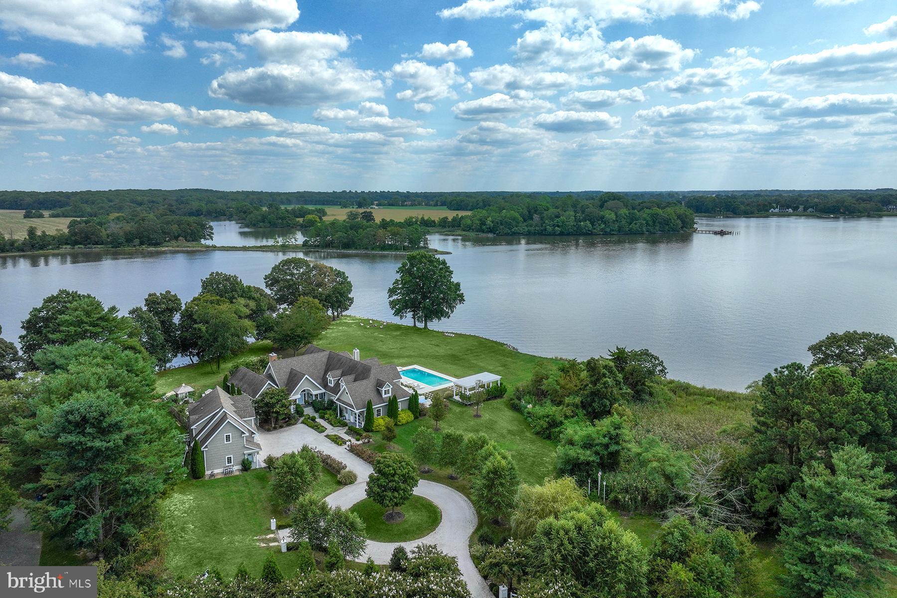 GOVERNOR GRASON MANOR - Residential