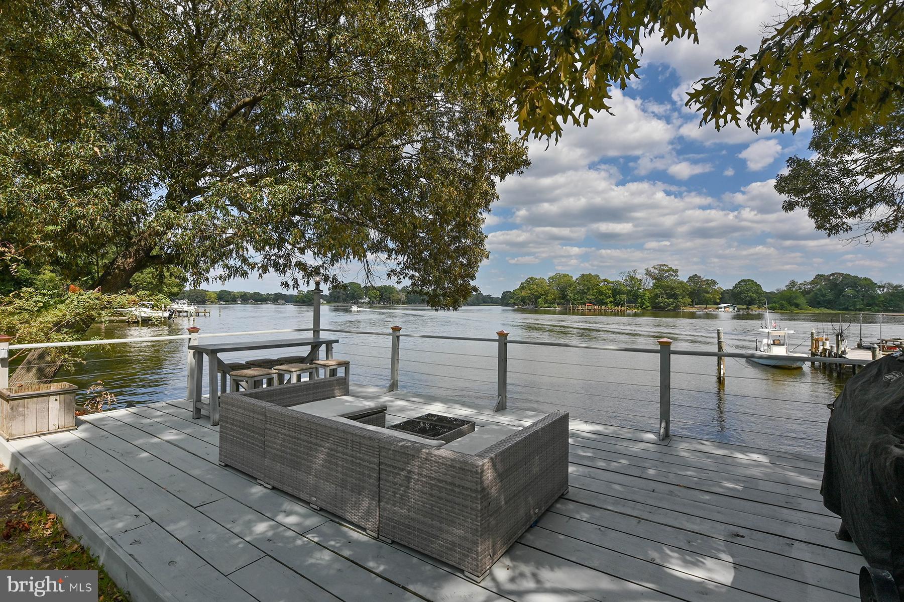 GOVERNOR GRASON MANOR - Residential