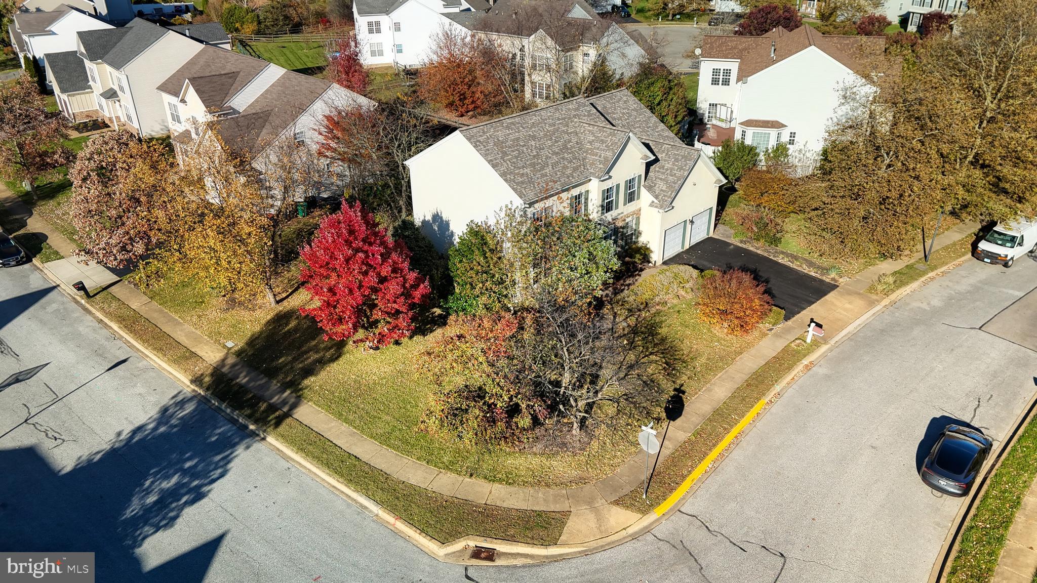 THE LEGENDS - Residential