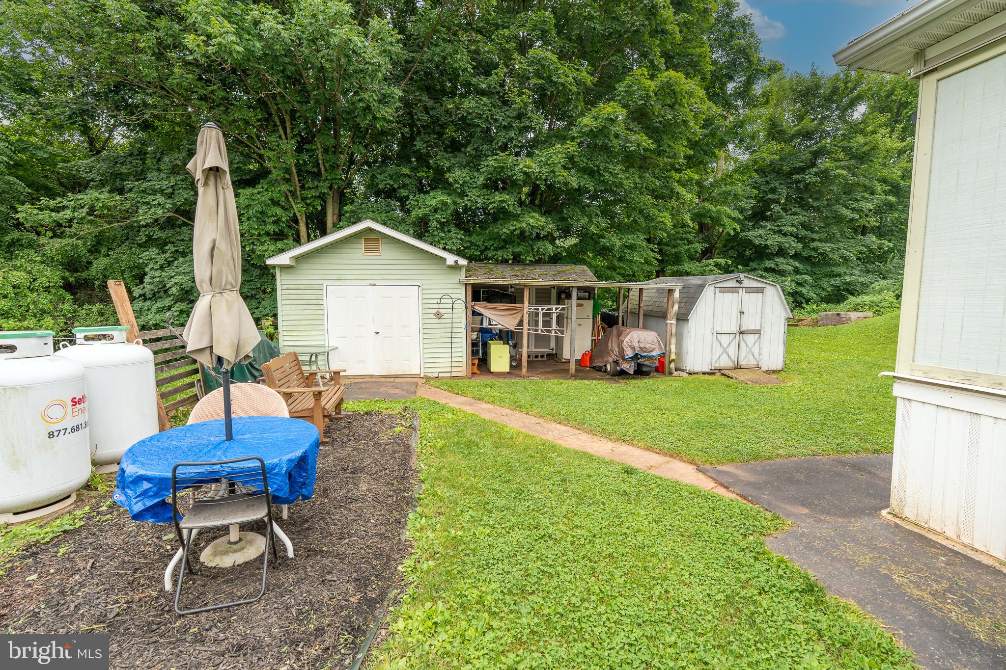 688 HOPELAND ROAD