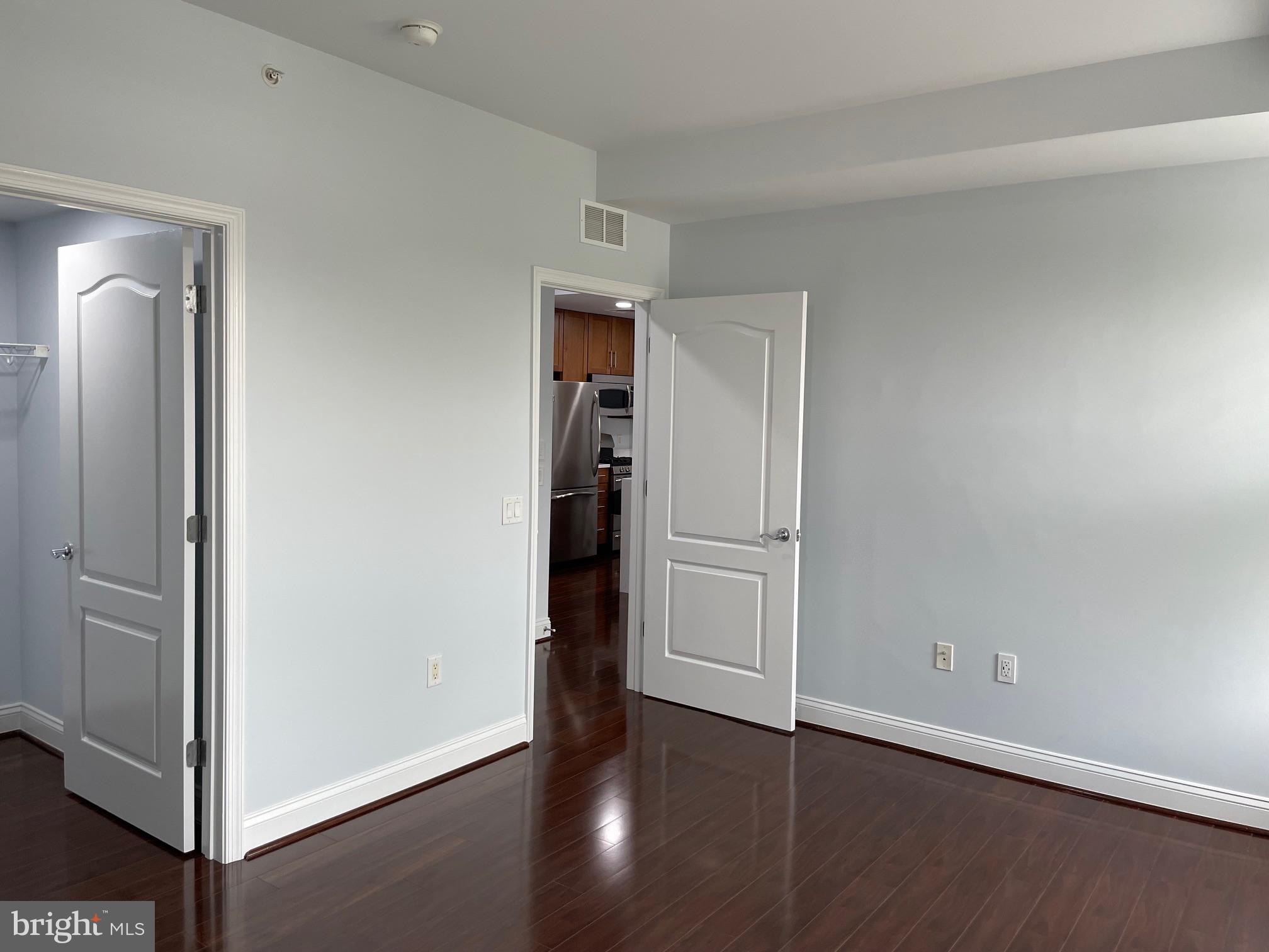 THE MONARCH - Residential Lease