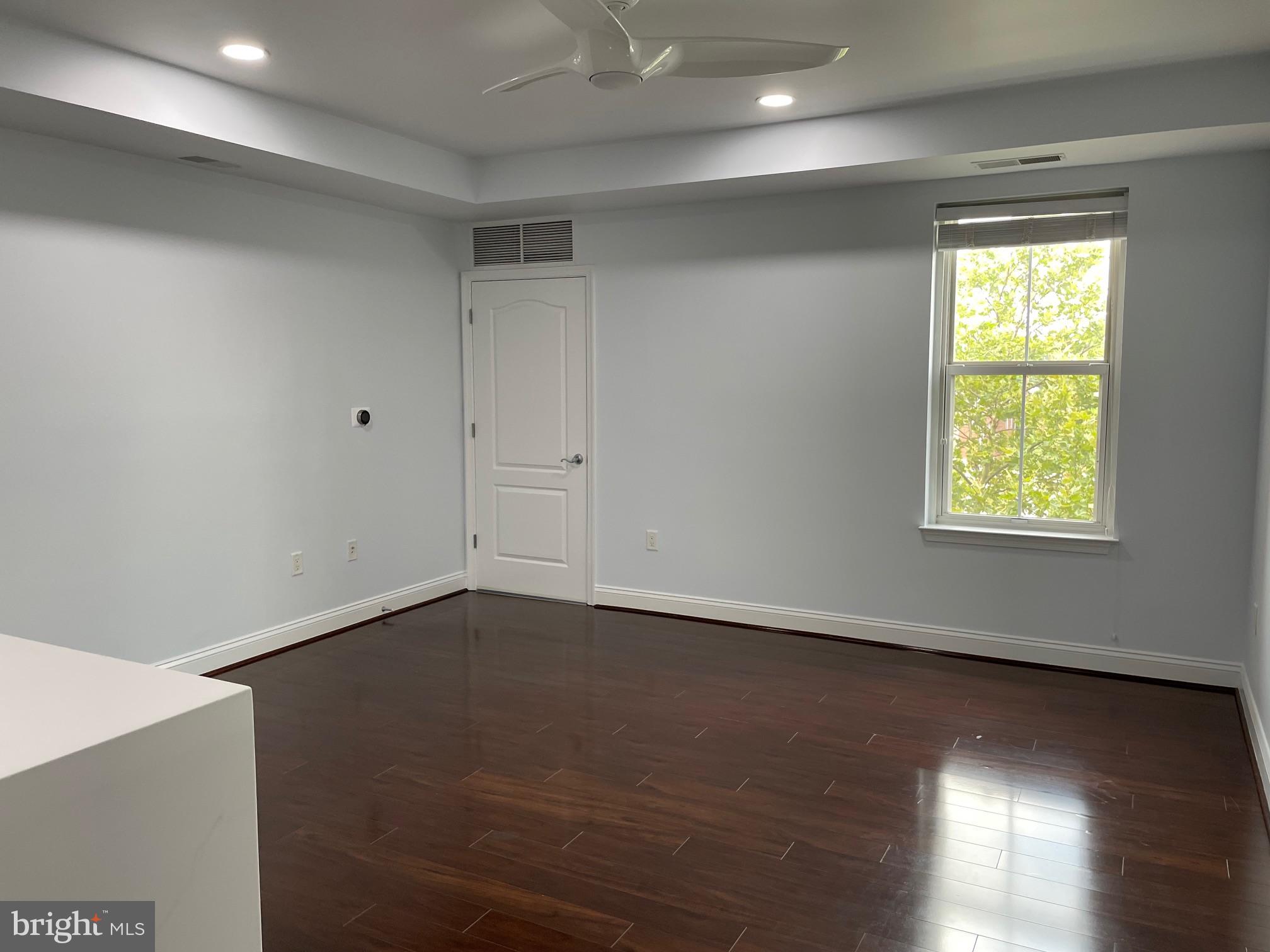 THE MONARCH - Residential Lease