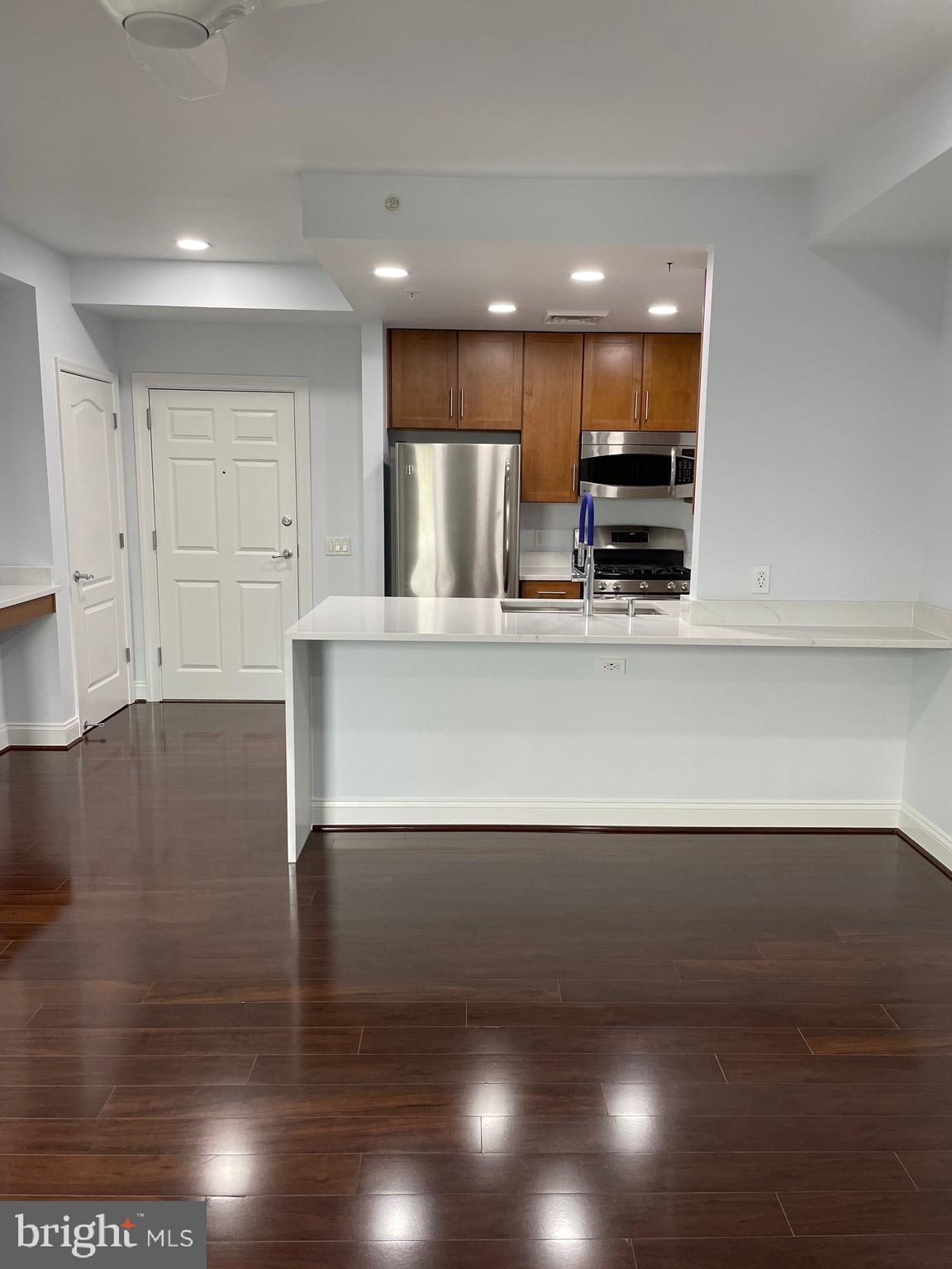 THE MONARCH - Residential Lease