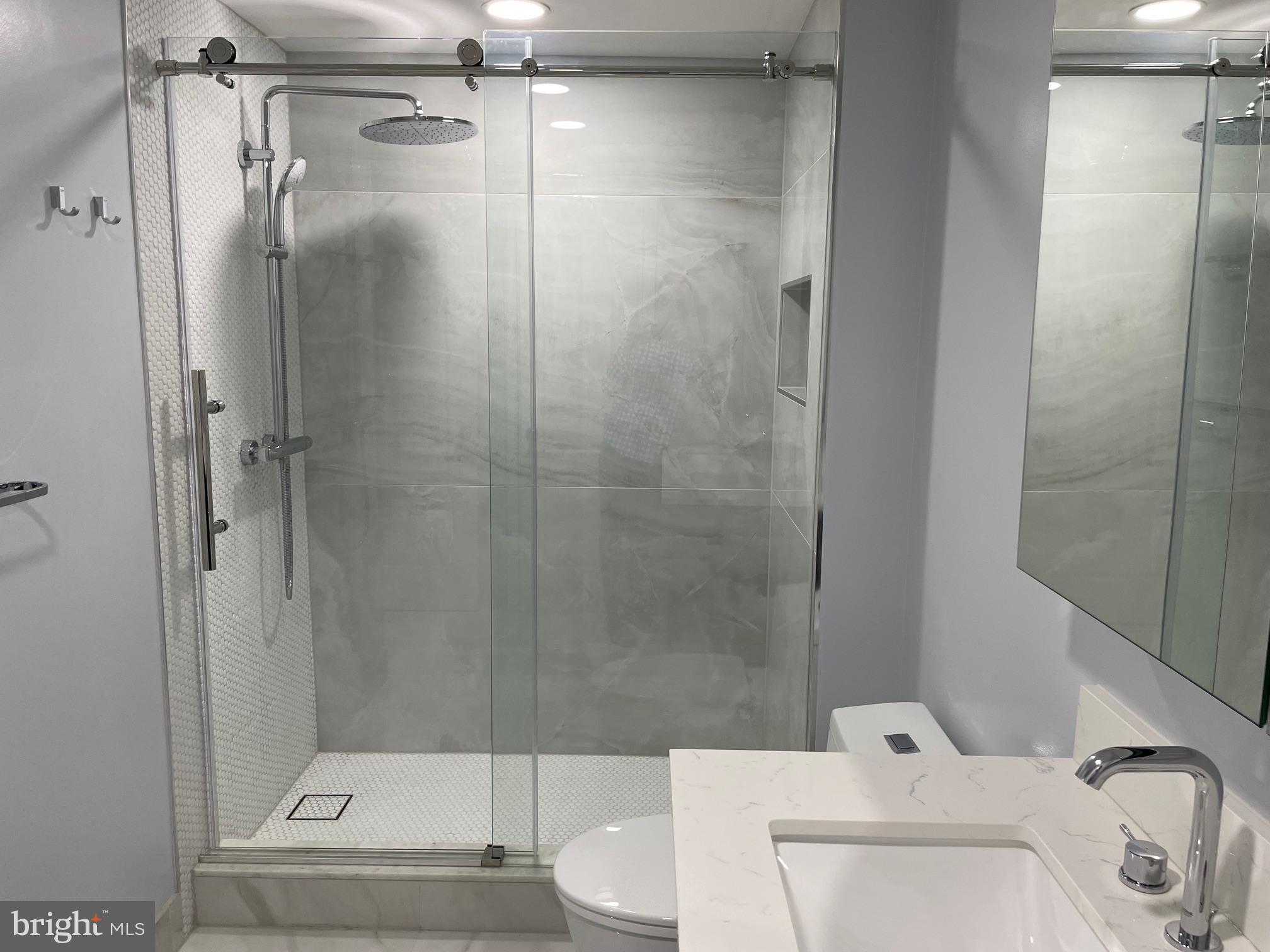 THE MONARCH - Residential Lease