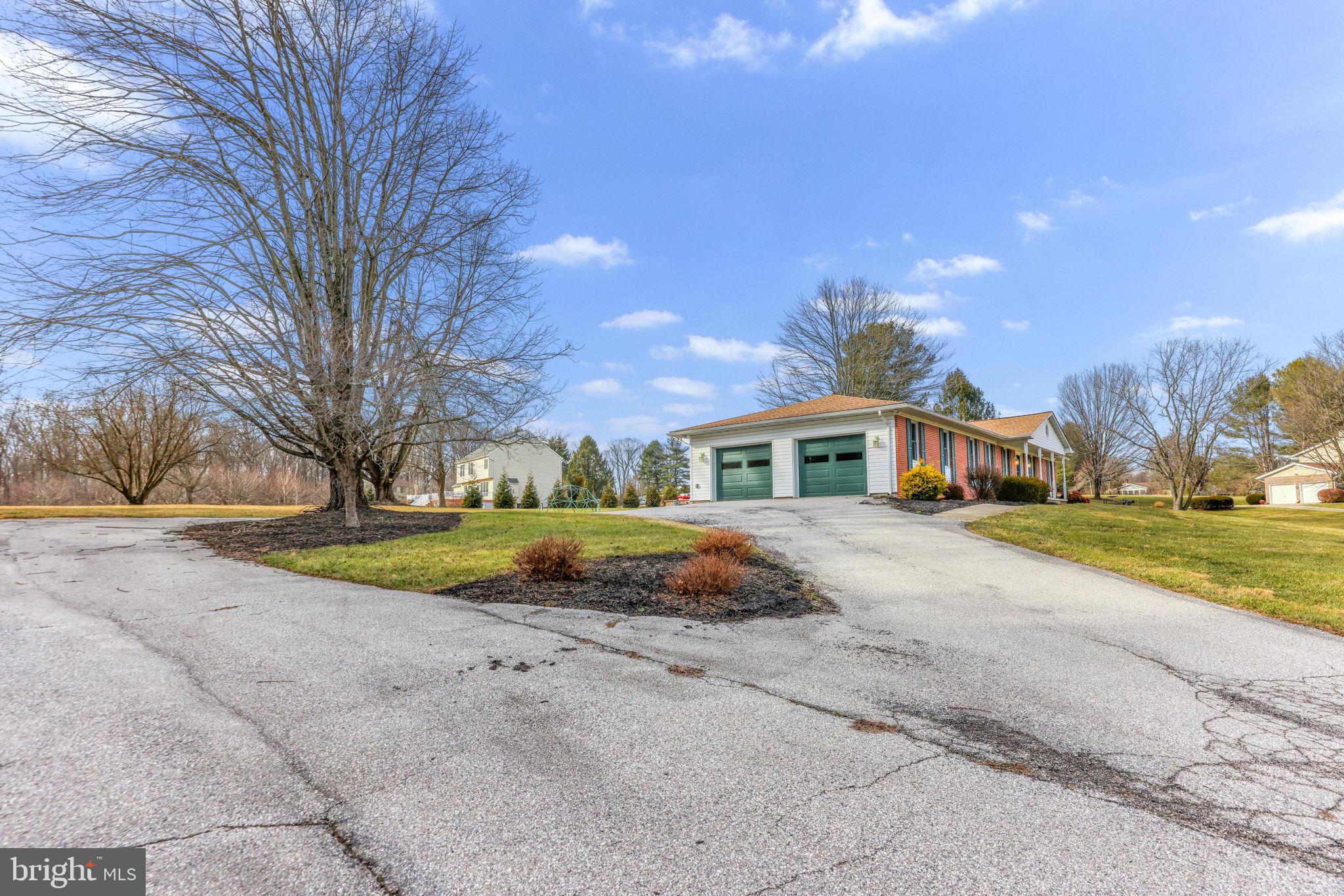 ARDEN VALLEY - Residential