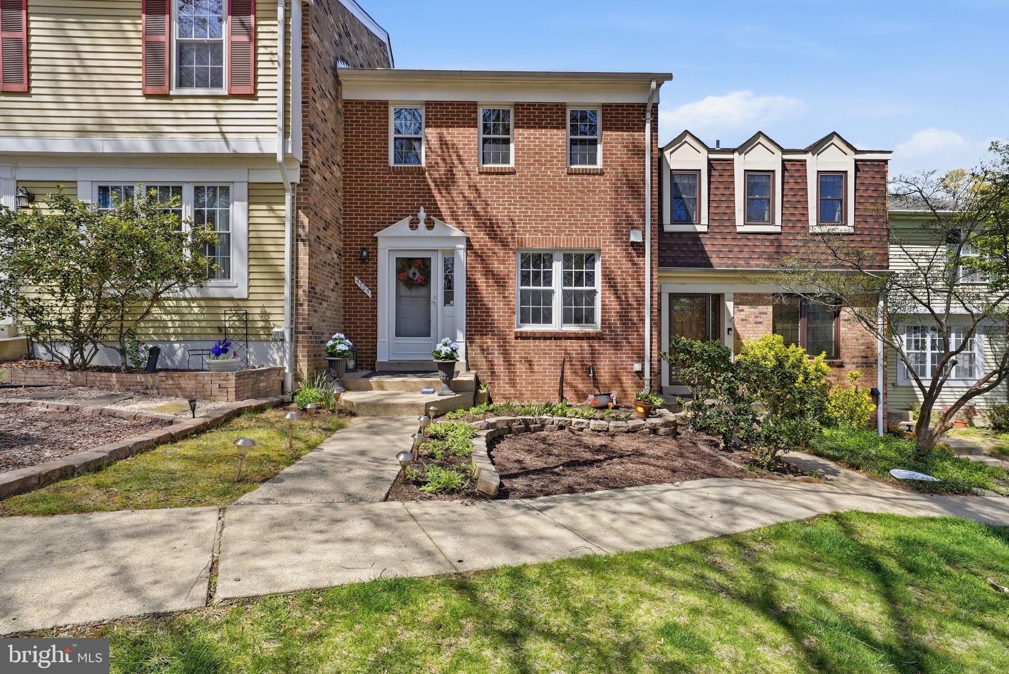 5705 LAWSONS HILL COURT