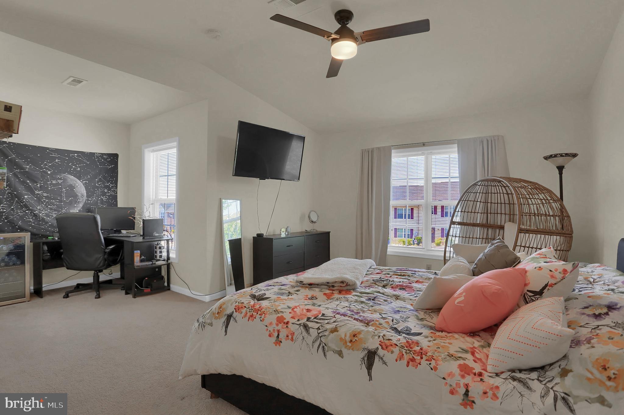 MILL CREEK ACRES - Residential