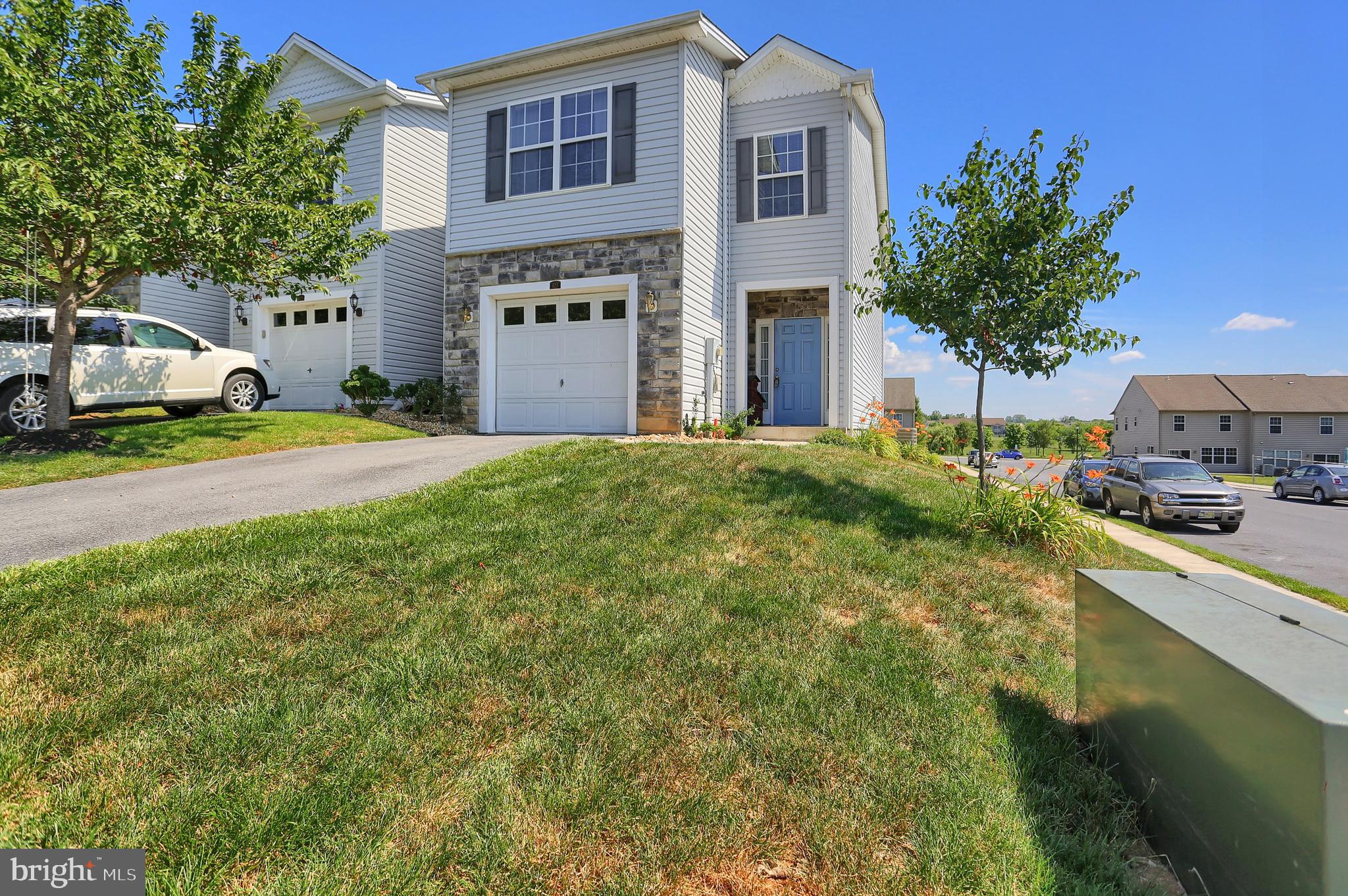 MILL CREEK ACRES - Residential