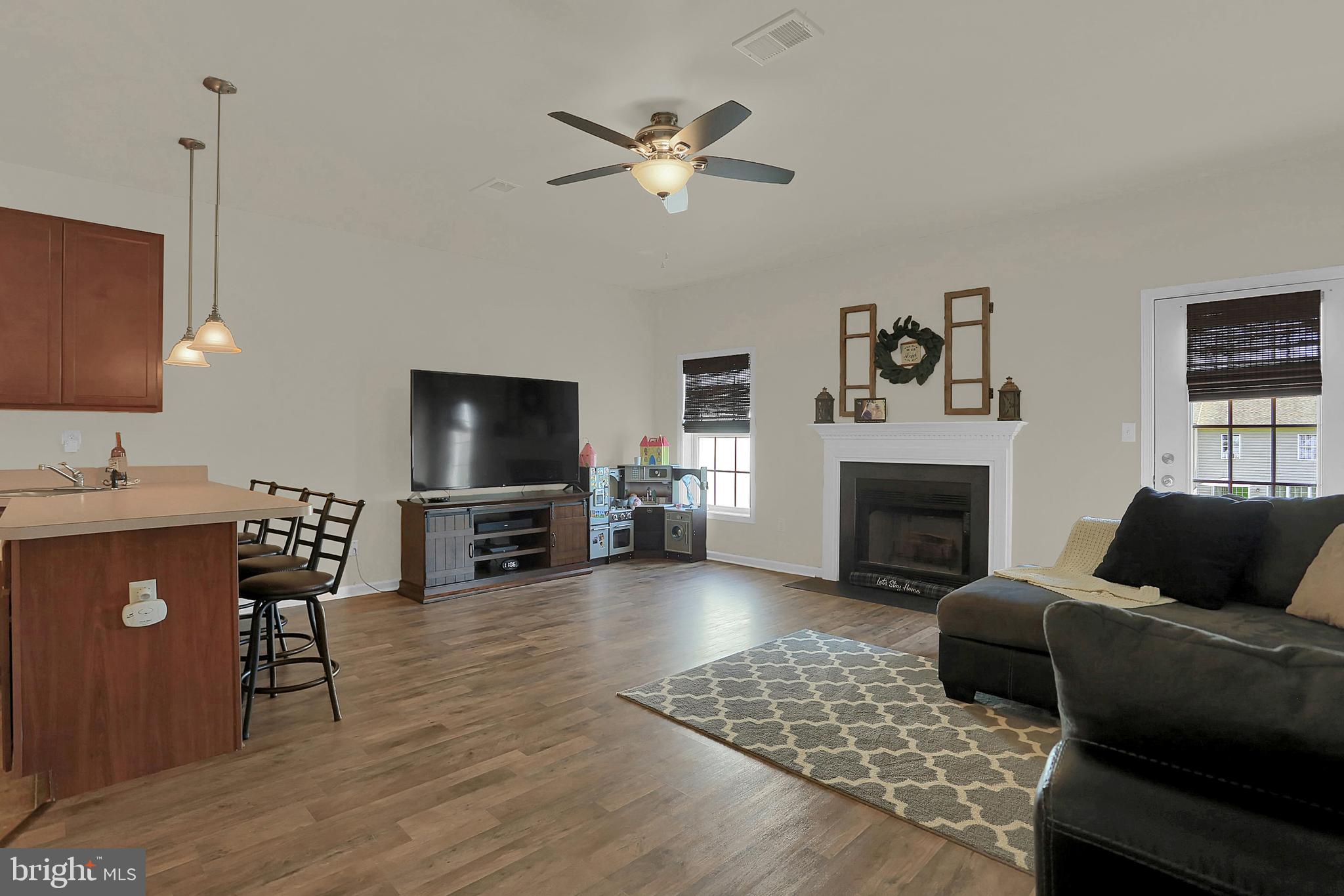 MILL CREEK ACRES - Residential