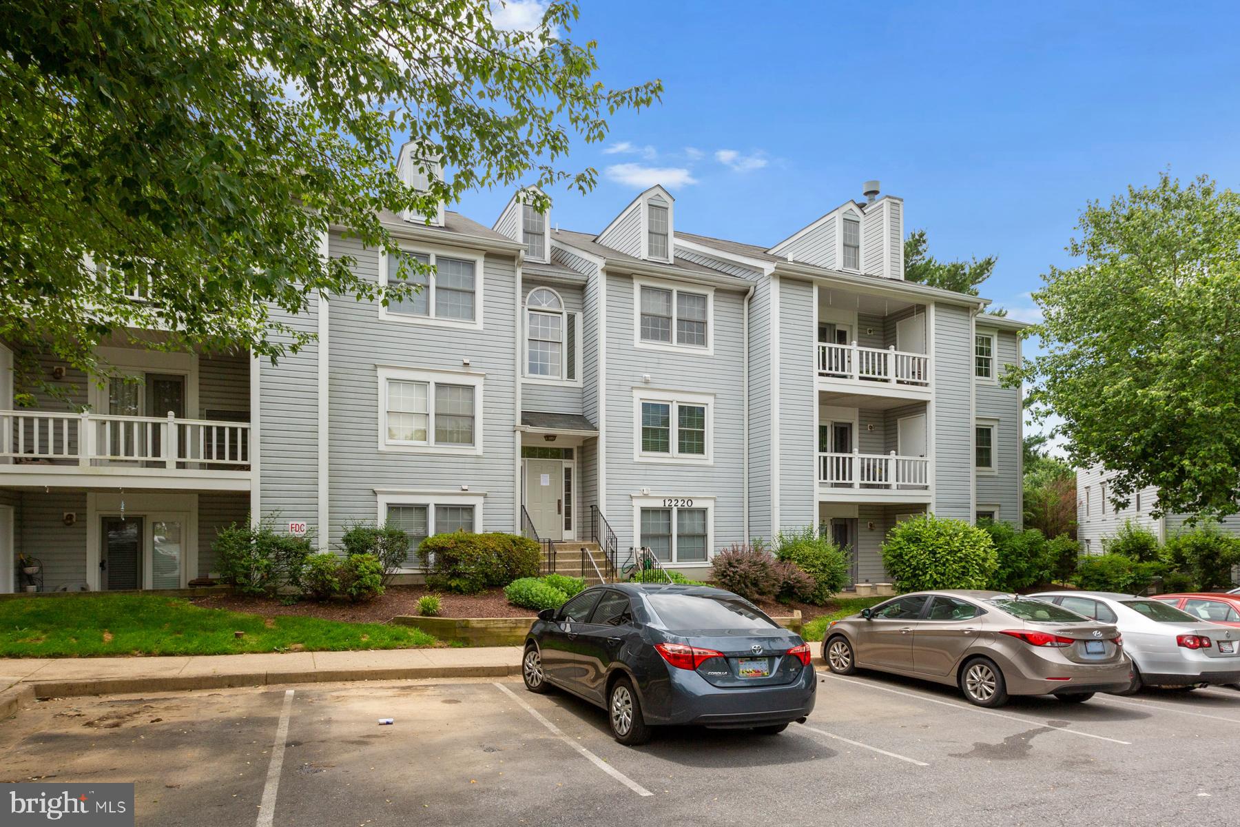 GUNNERS LAKE - Residential