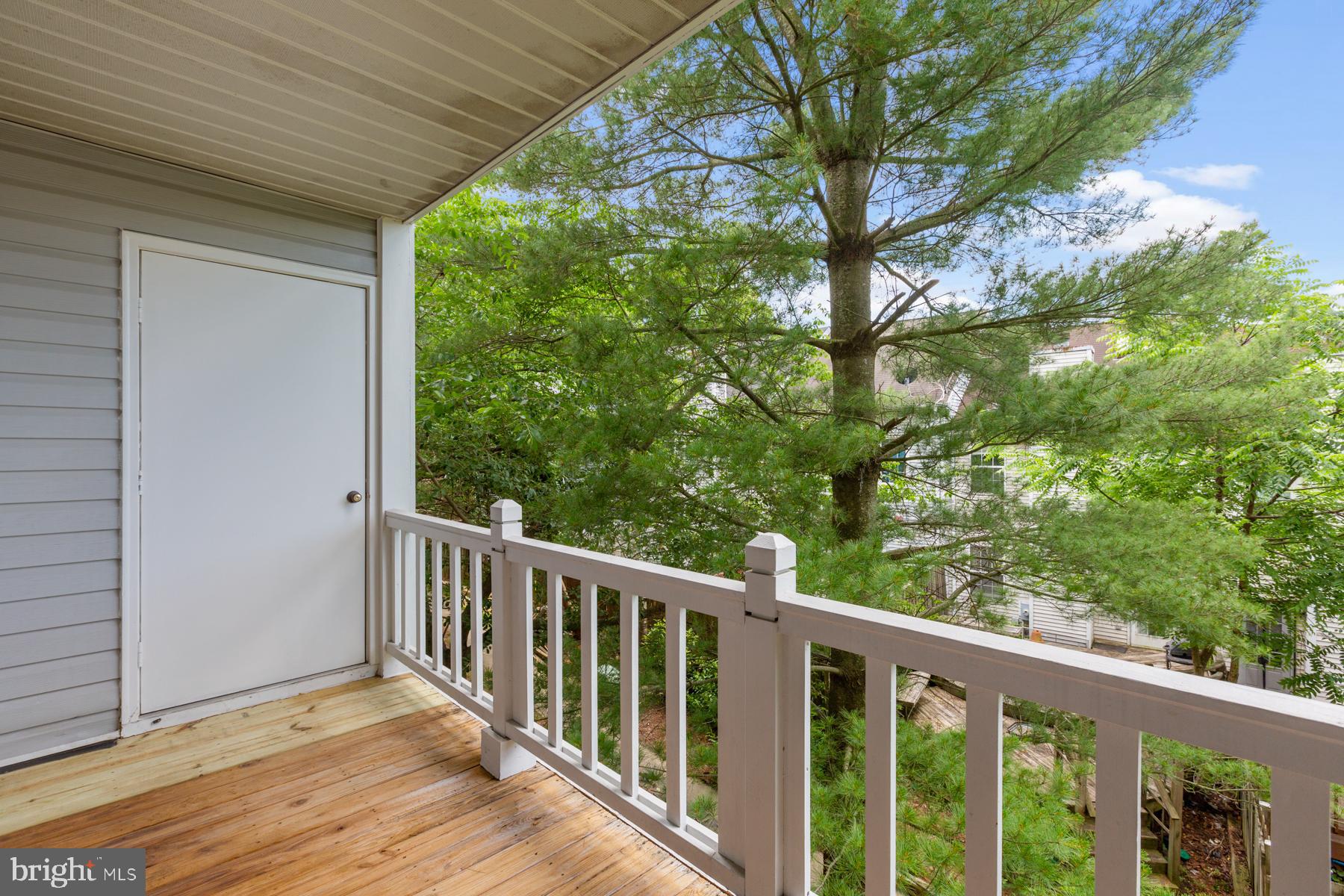 GUNNERS LAKE - Residential