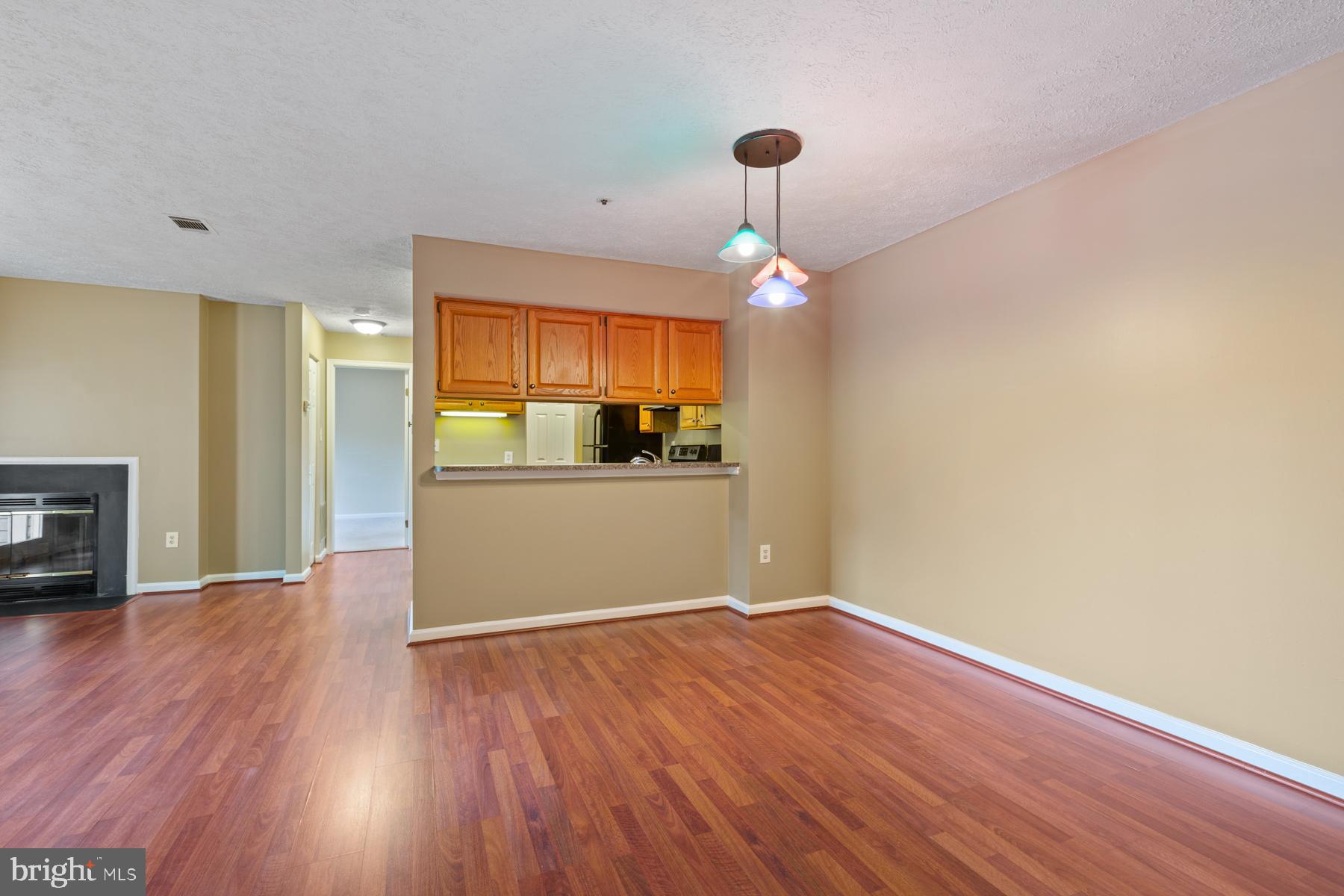 GUNNERS LAKE - Residential