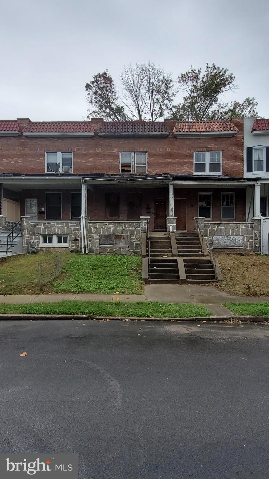 SAINT JOSEPHS - Residential