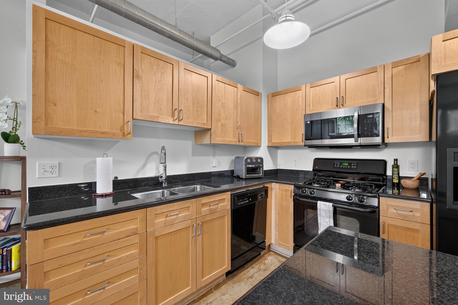 440 12TH STREET NE 9