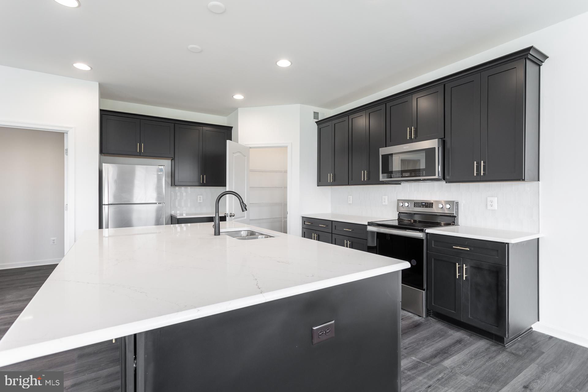 ASPEN GREENS - Residential