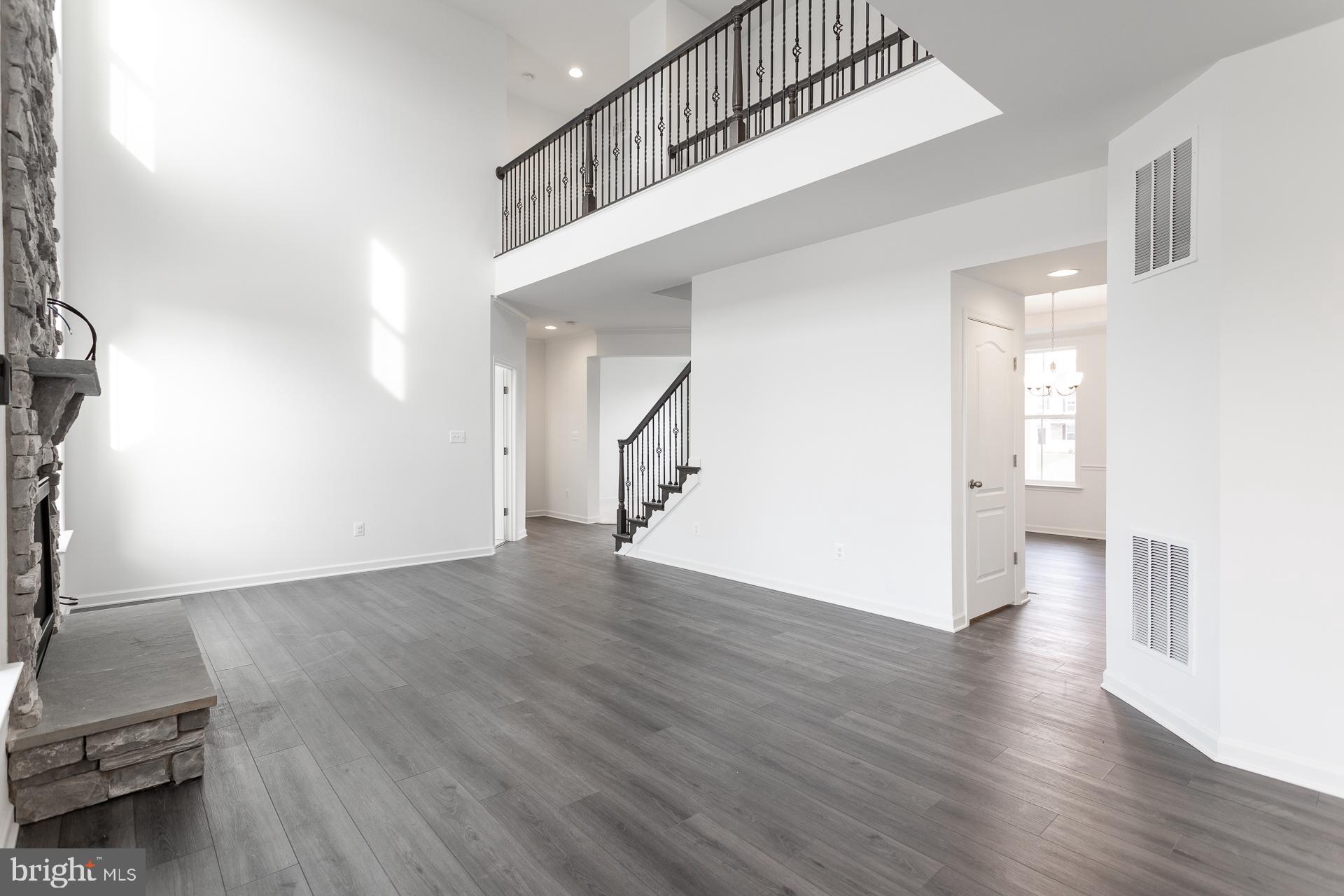 ASPEN GREENS - Residential