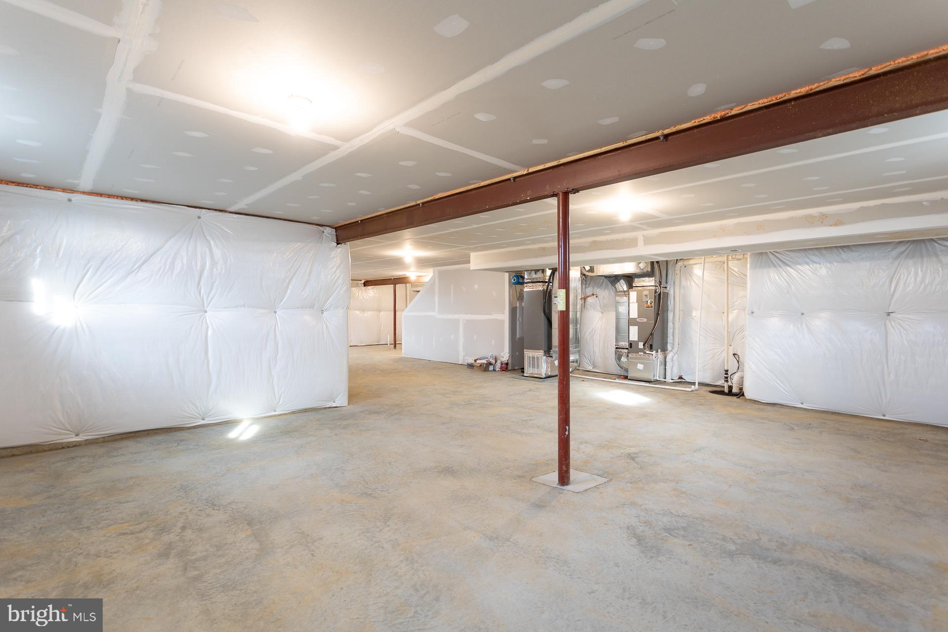 ASPEN GREENS - Residential