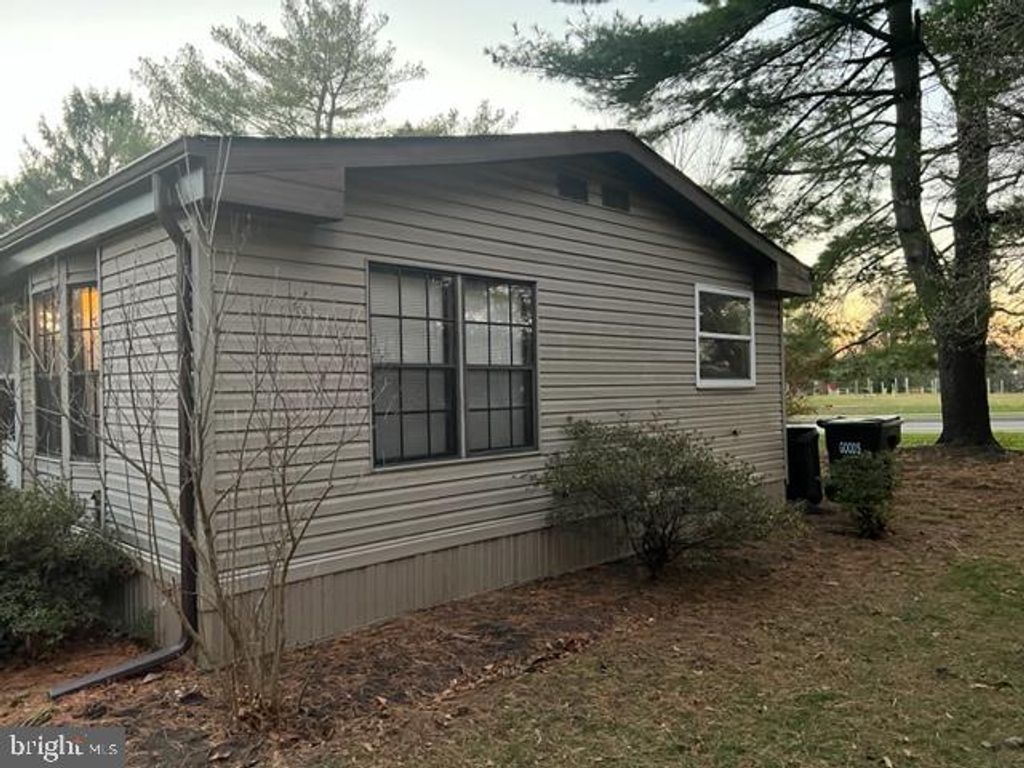 Photo of 821 CARRIE CT, LANCASTER, PA 17601 (MLS # PALA2028382)