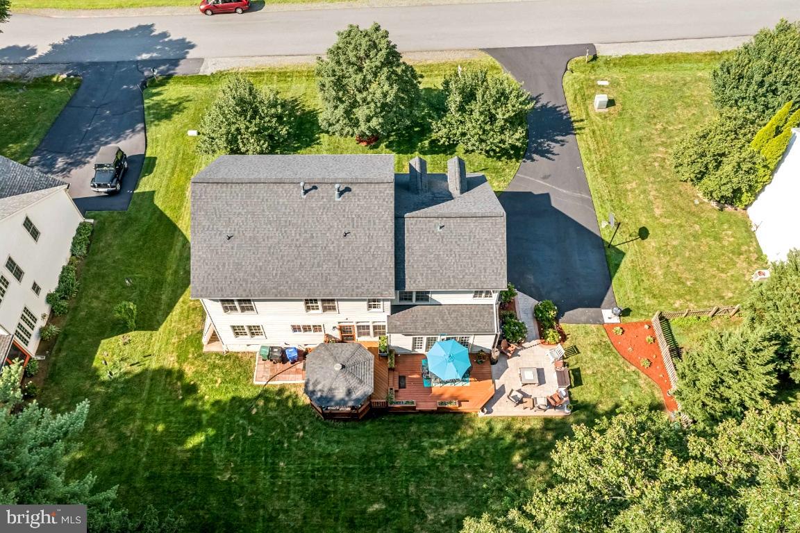 7834 MEADOWGATE DRIVE