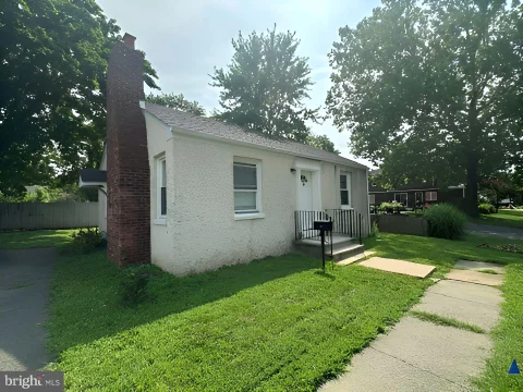 24 Seminary Avenue, Hopewell, NJ 08525 - #: NJME2082248