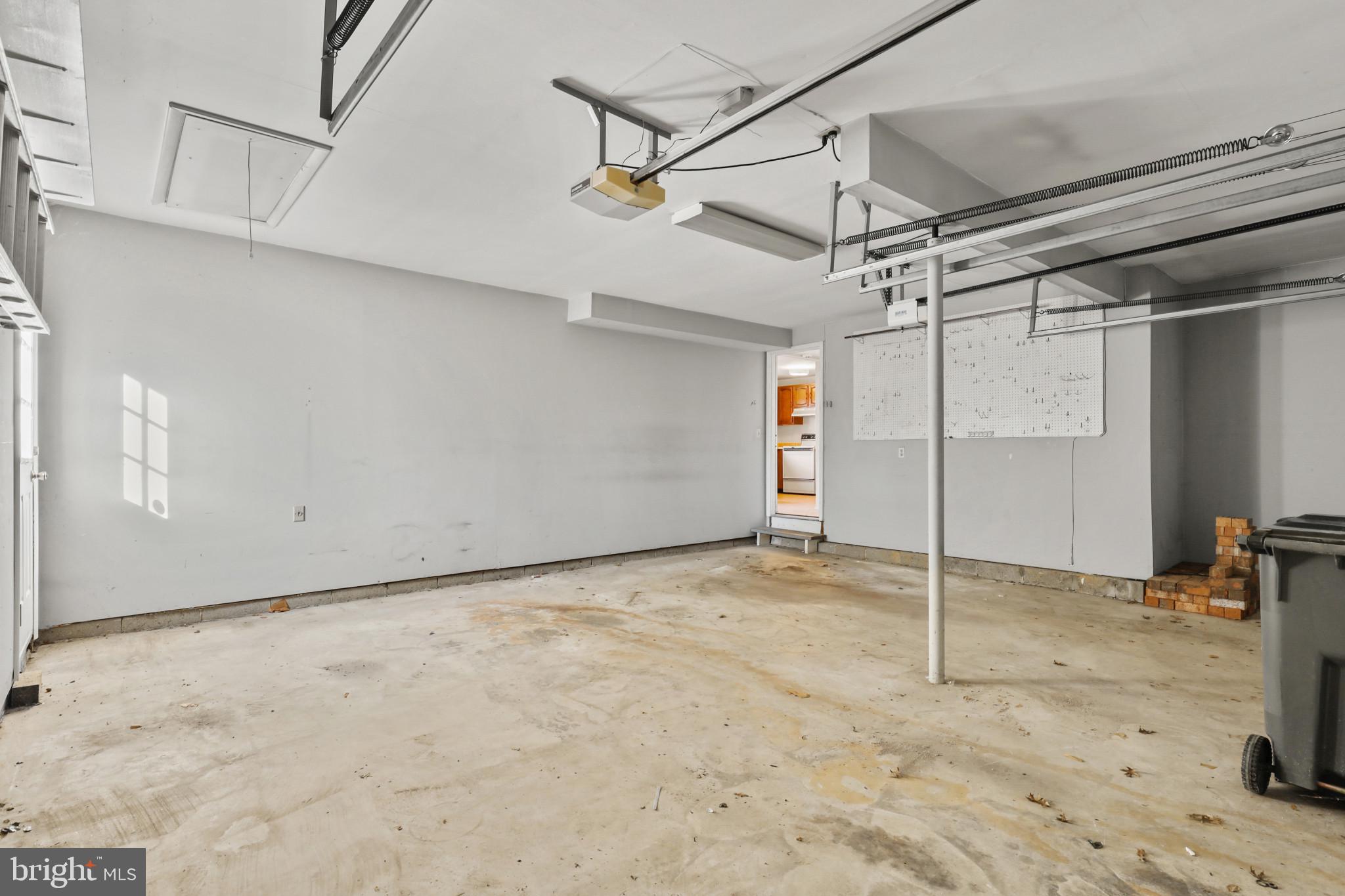 PONDEROSA ESTATES - Residential