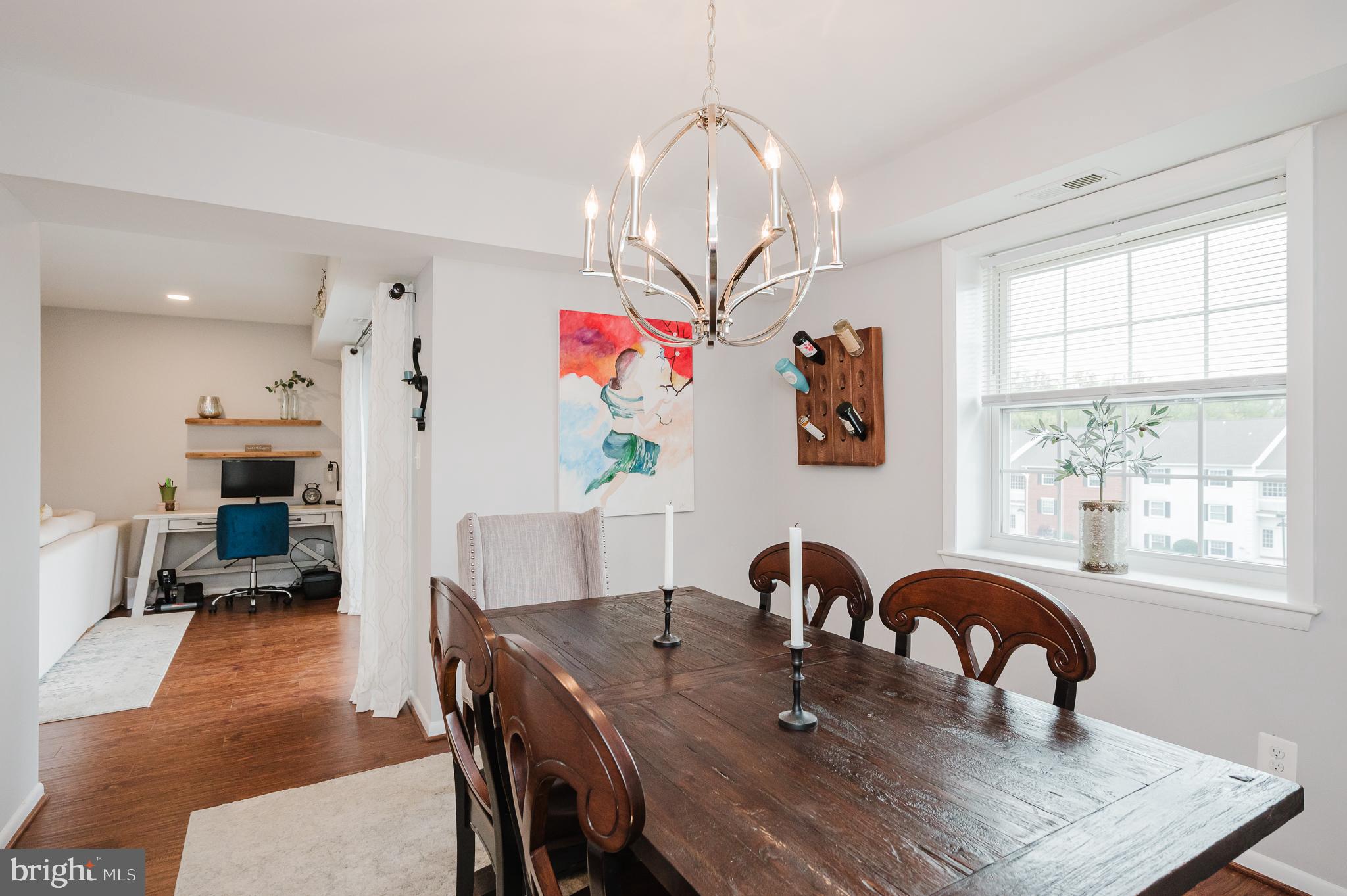 HOLLY HALL - Residential