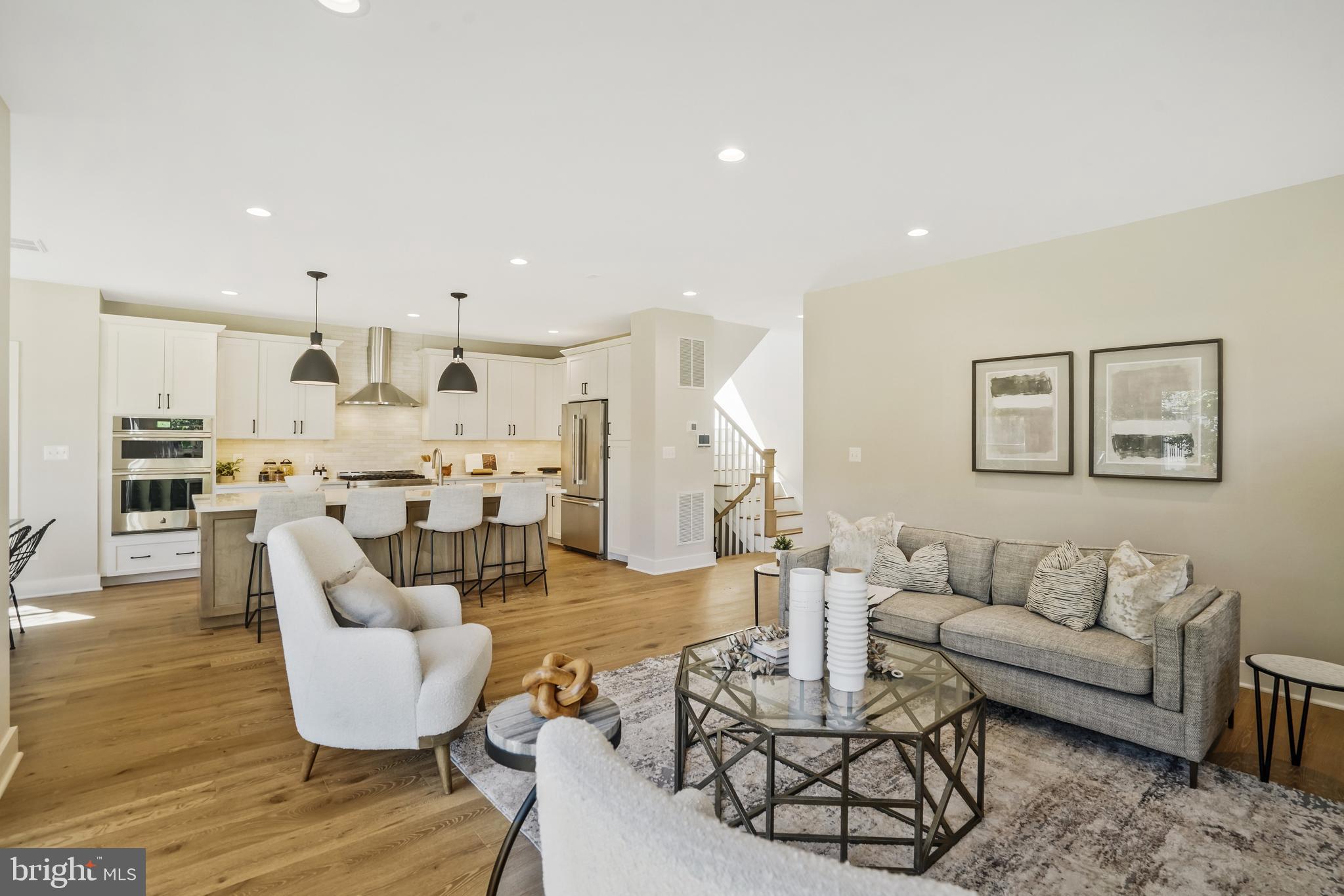 MULHALL - Residential