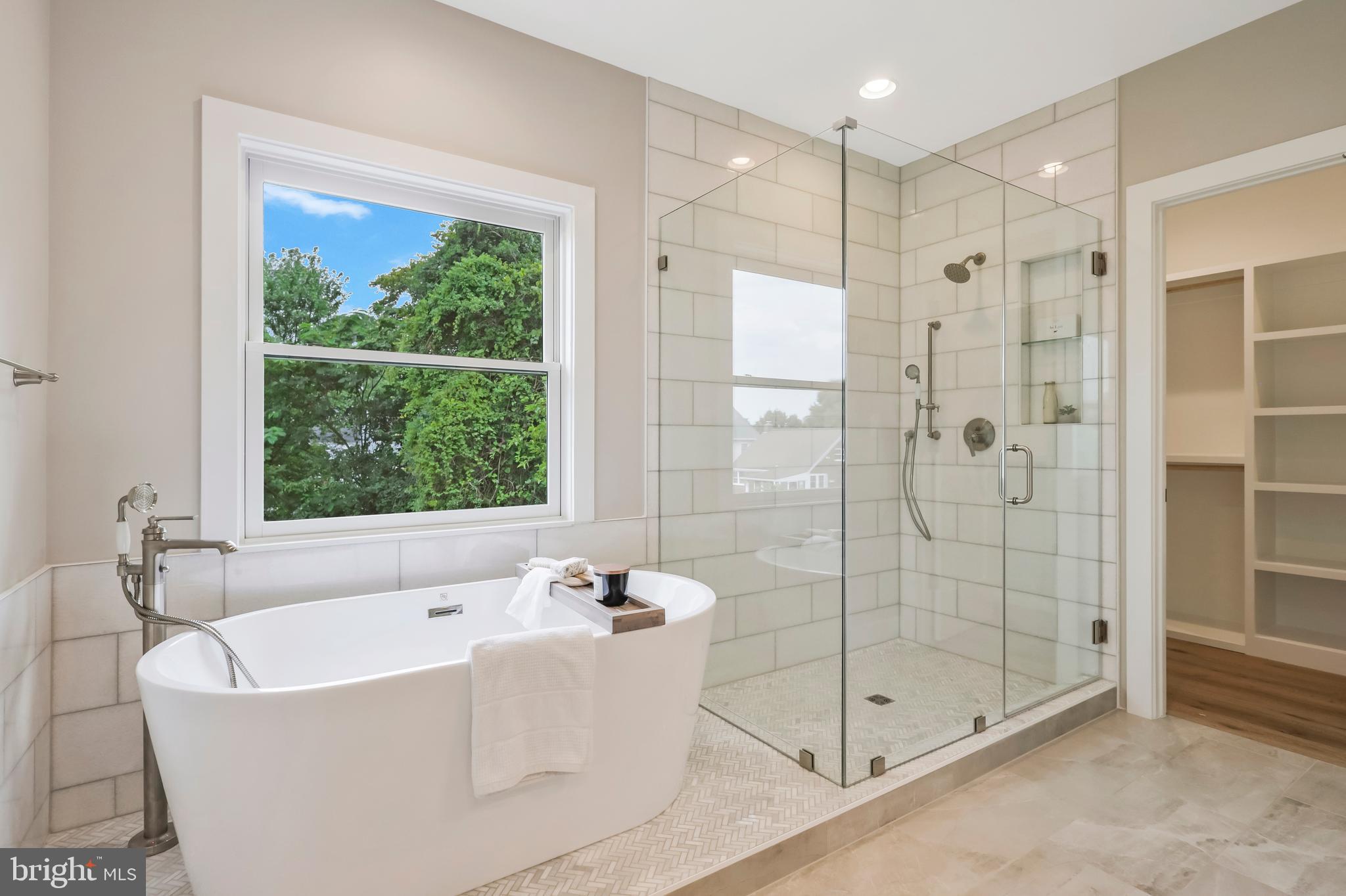 MULHALL - Residential