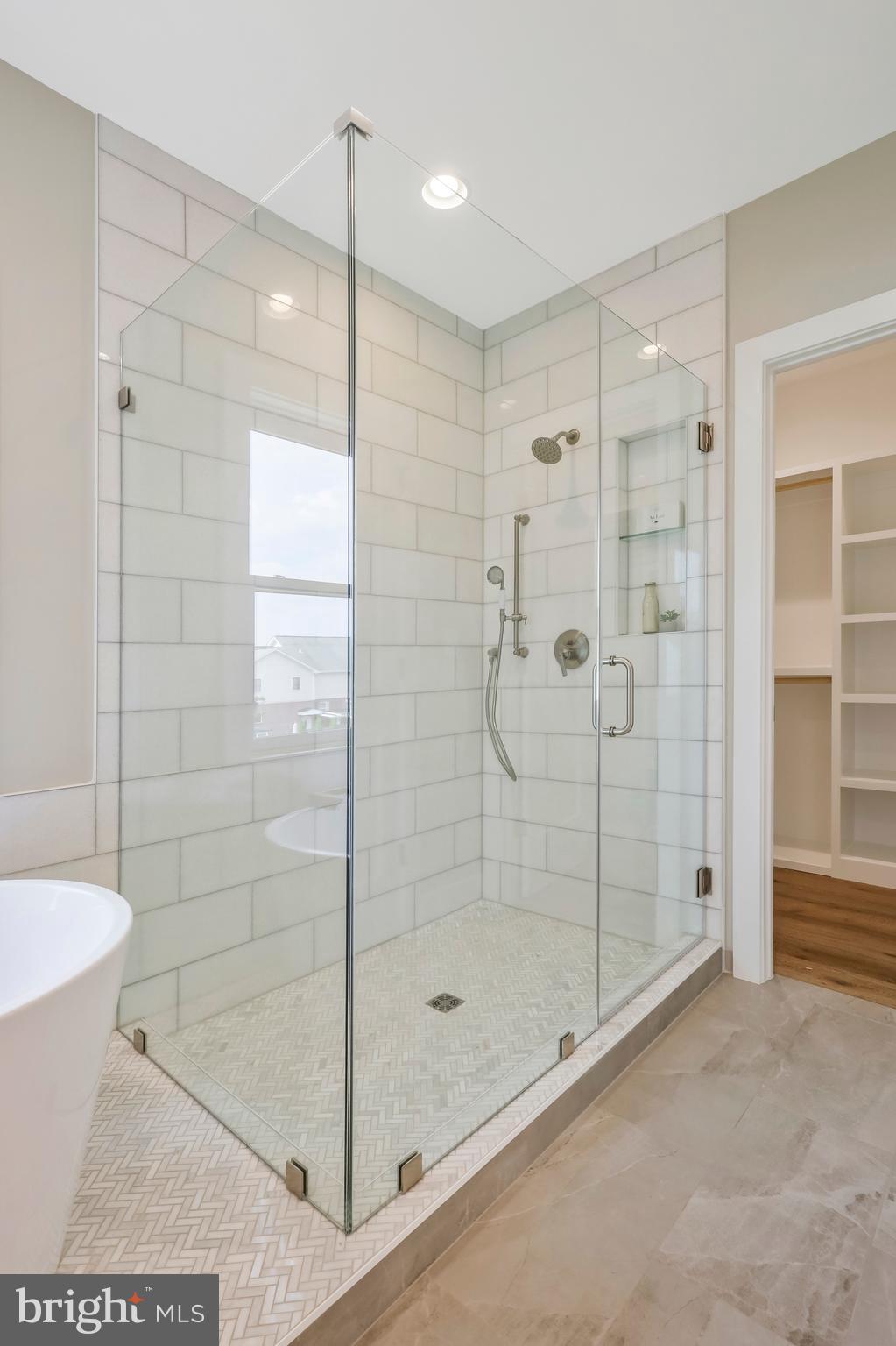 MULHALL - Residential