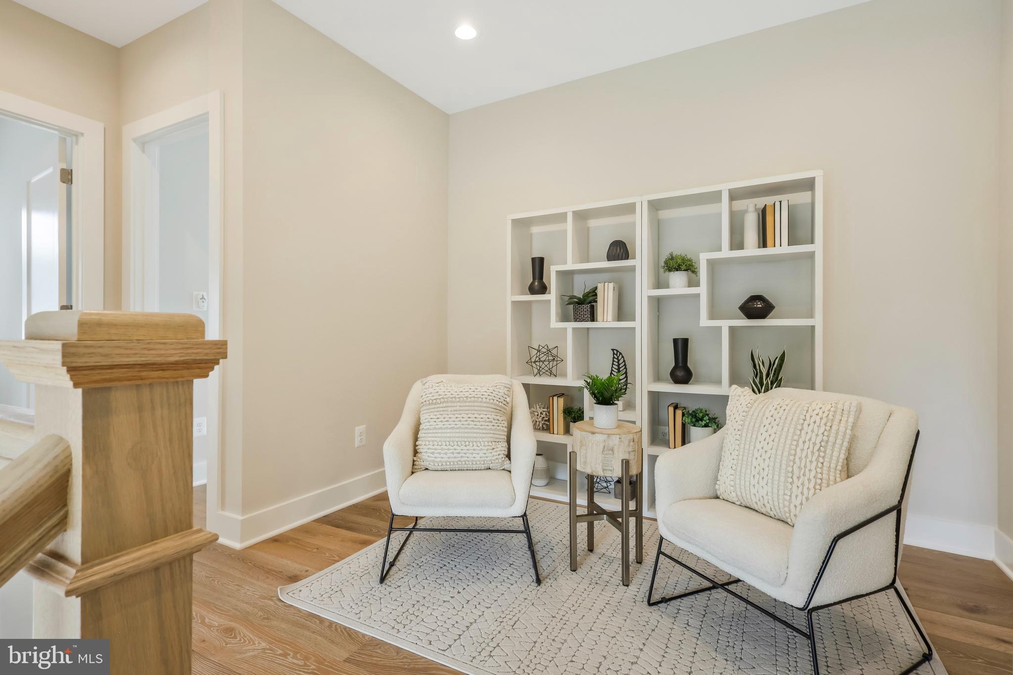 MULHALL - Residential