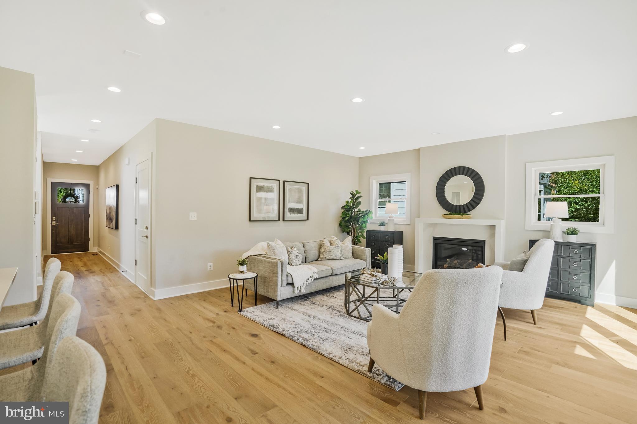 MULHALL - Residential