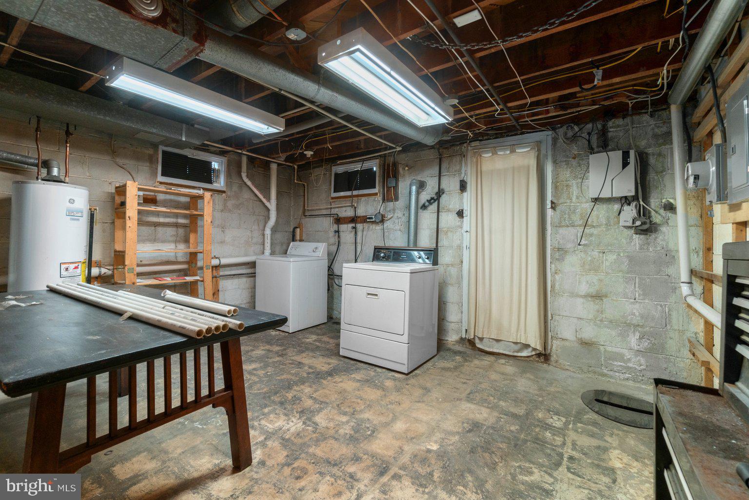 BEVERLY - Residential