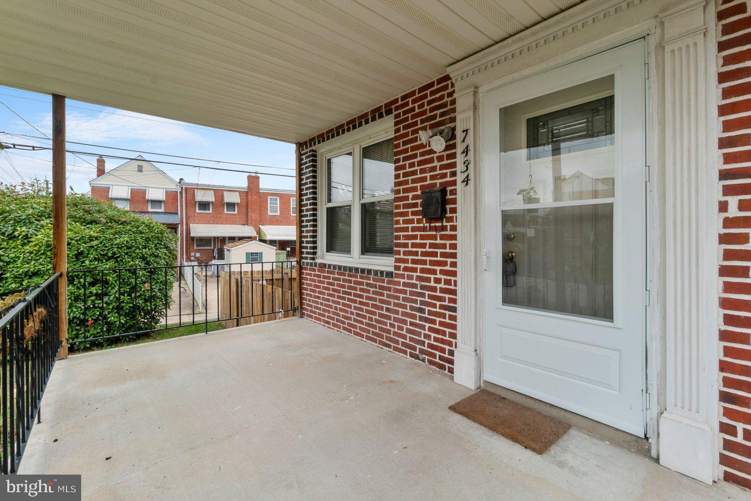 BEVERLY - Residential