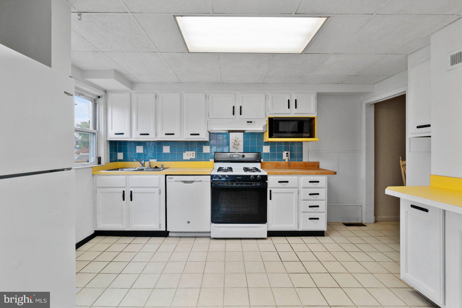 BEVERLY - Residential