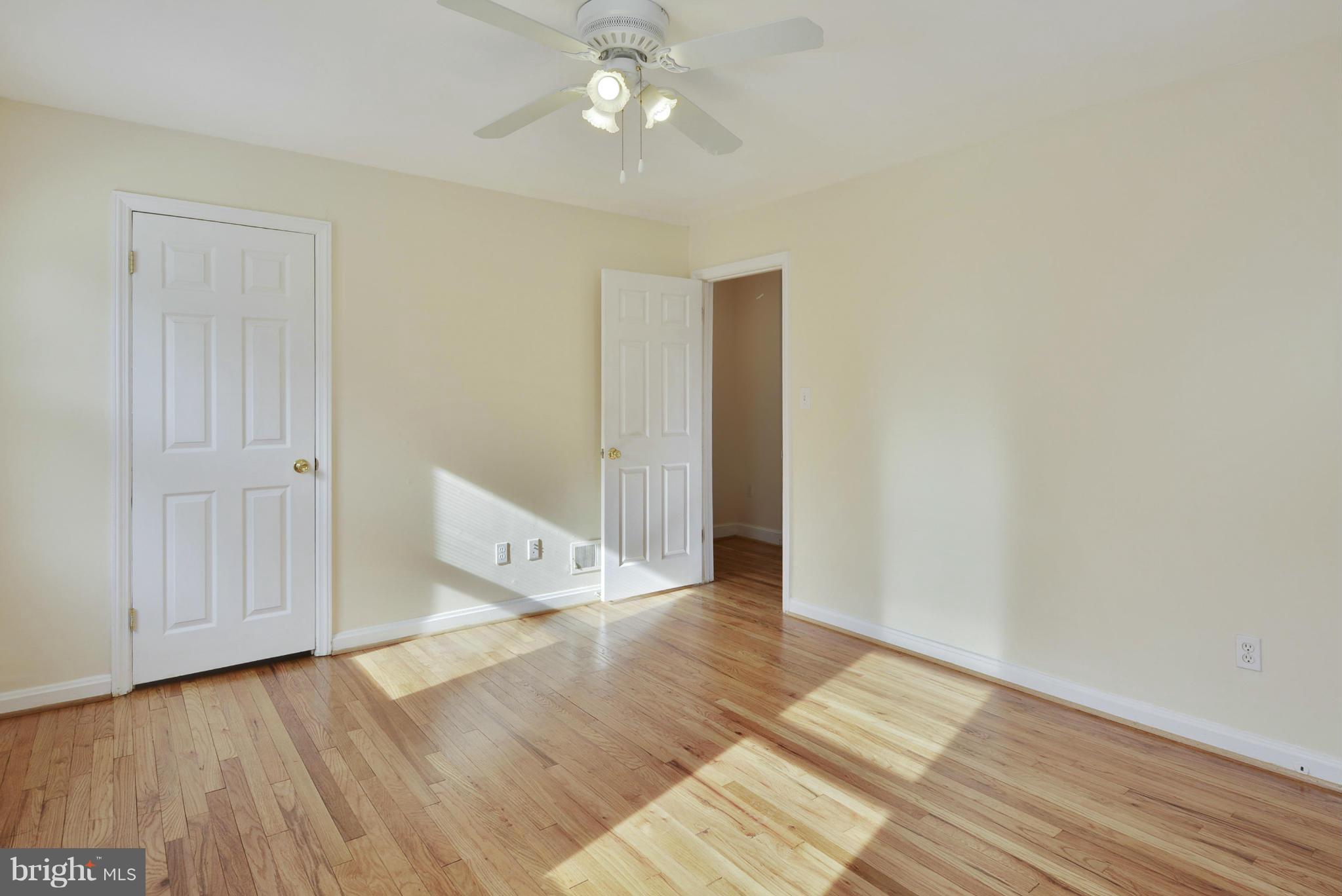 HUNTINGTON - Residential Lease