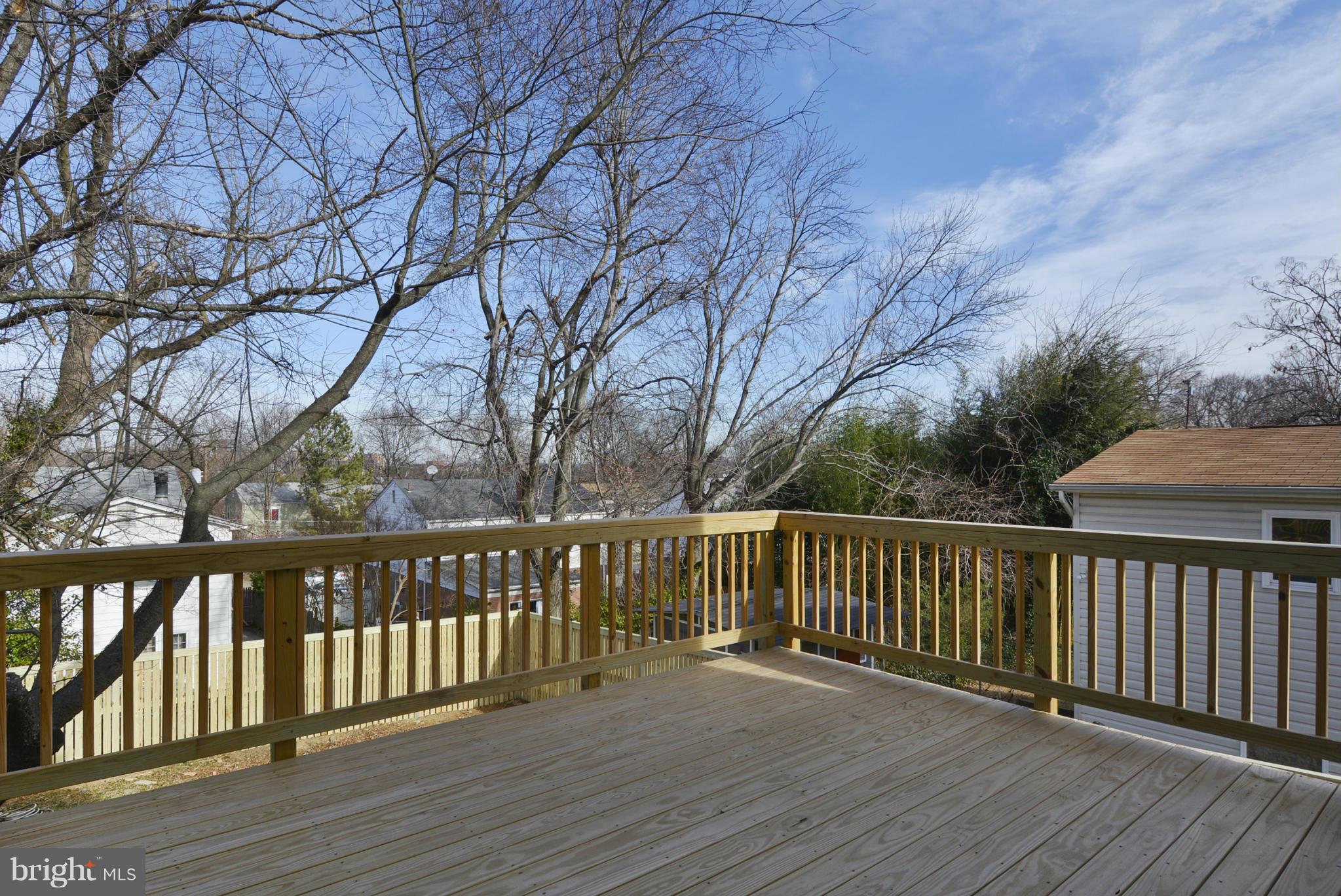 HUNTINGTON - Residential Lease