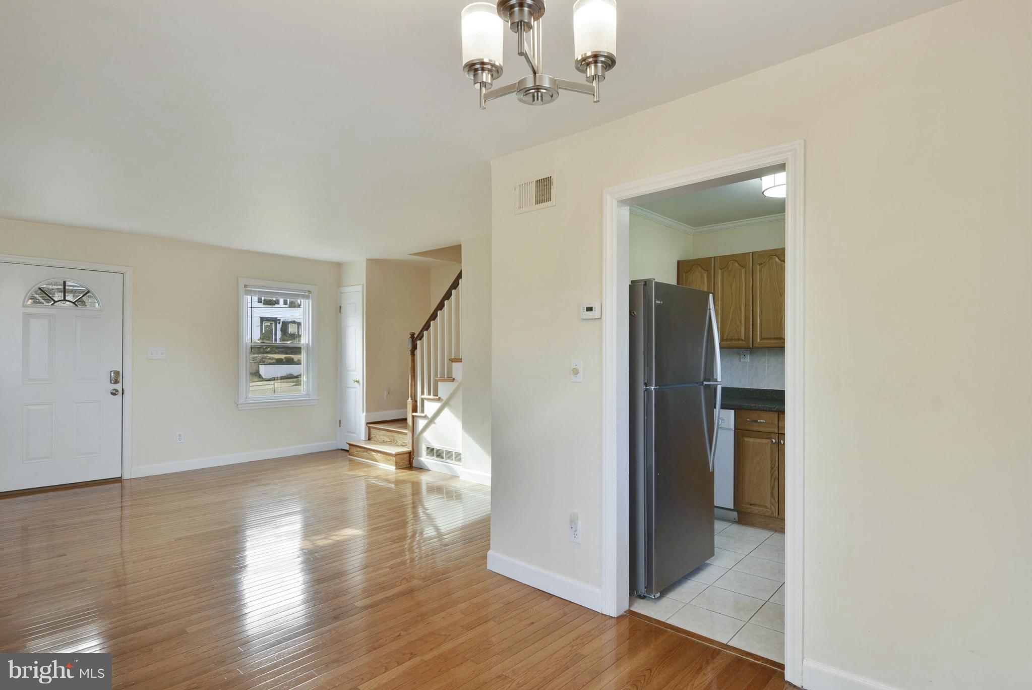 HUNTINGTON - Residential Lease