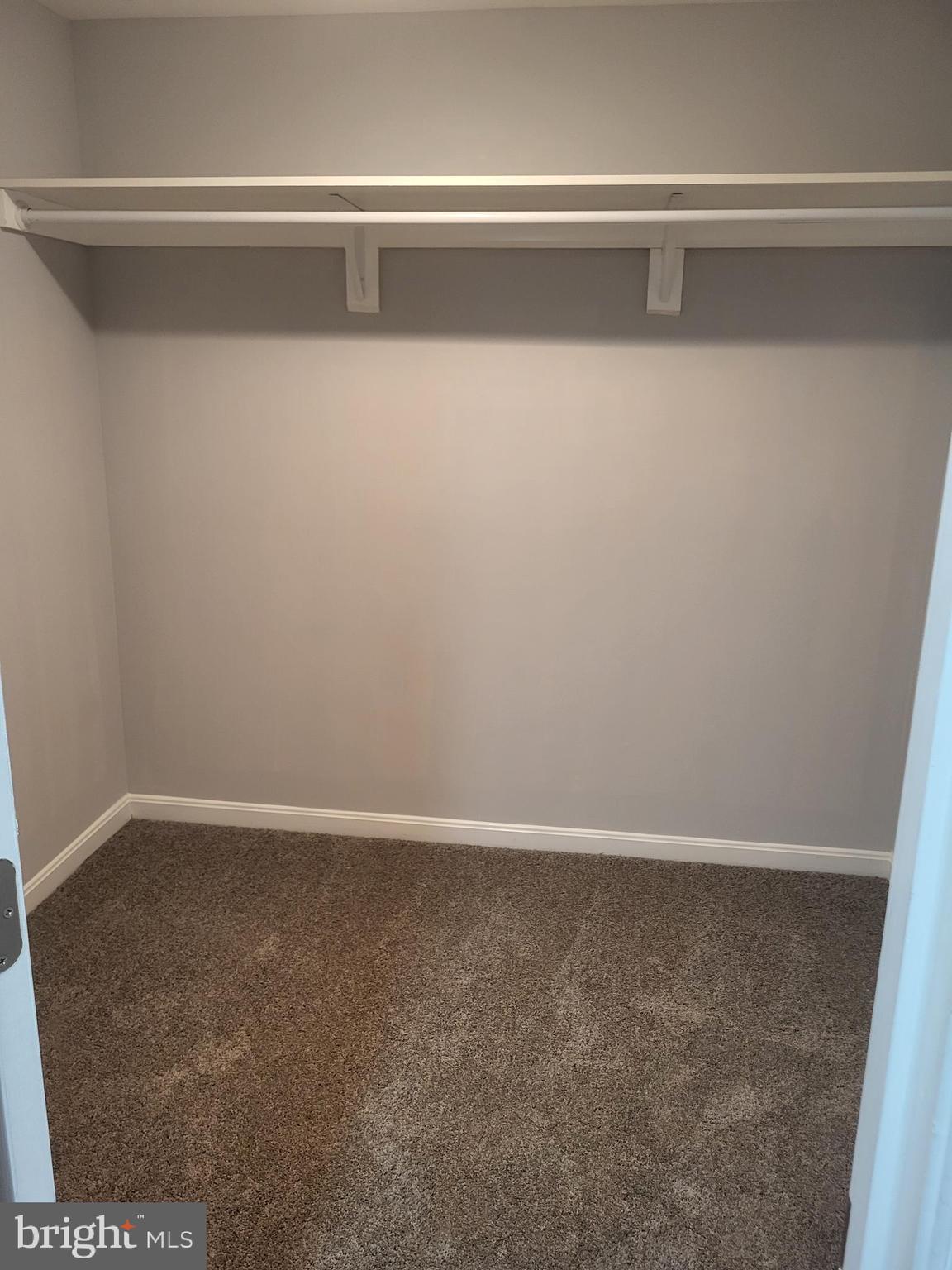 THE VILLAGES AT WELLINGTON - Residential Lease