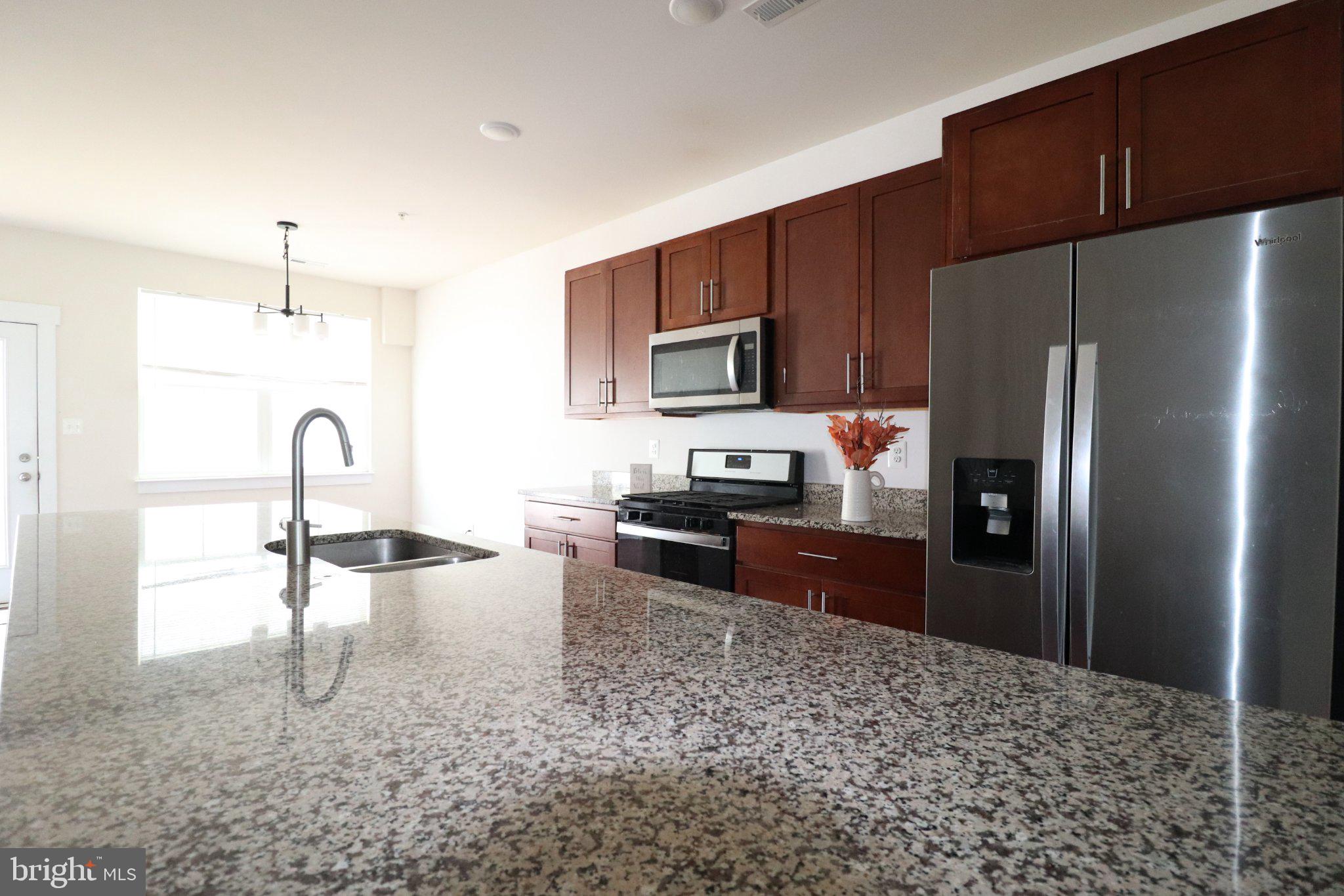 WAVERLEY VIEW - Residential