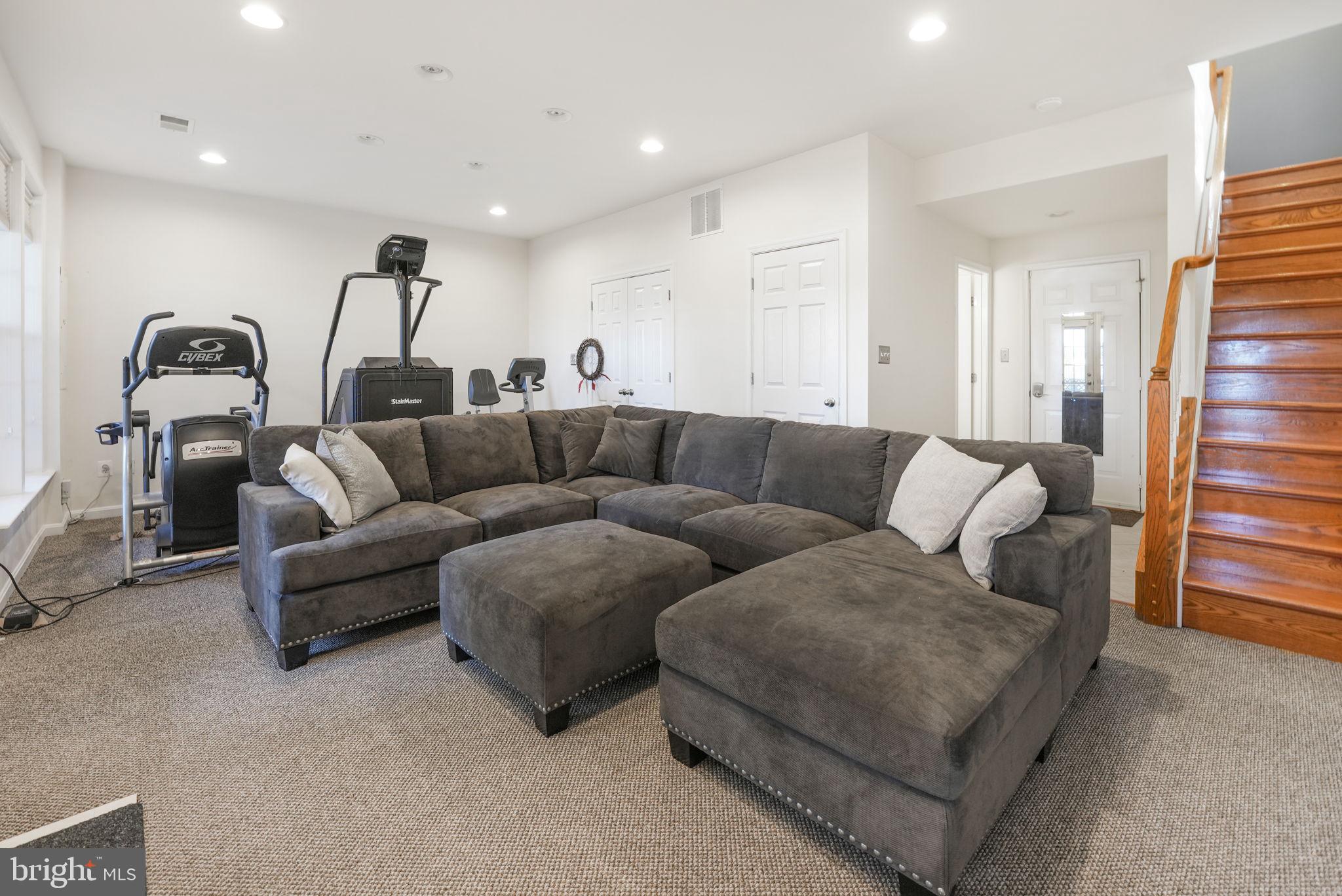 STONE RIDGE - Residential